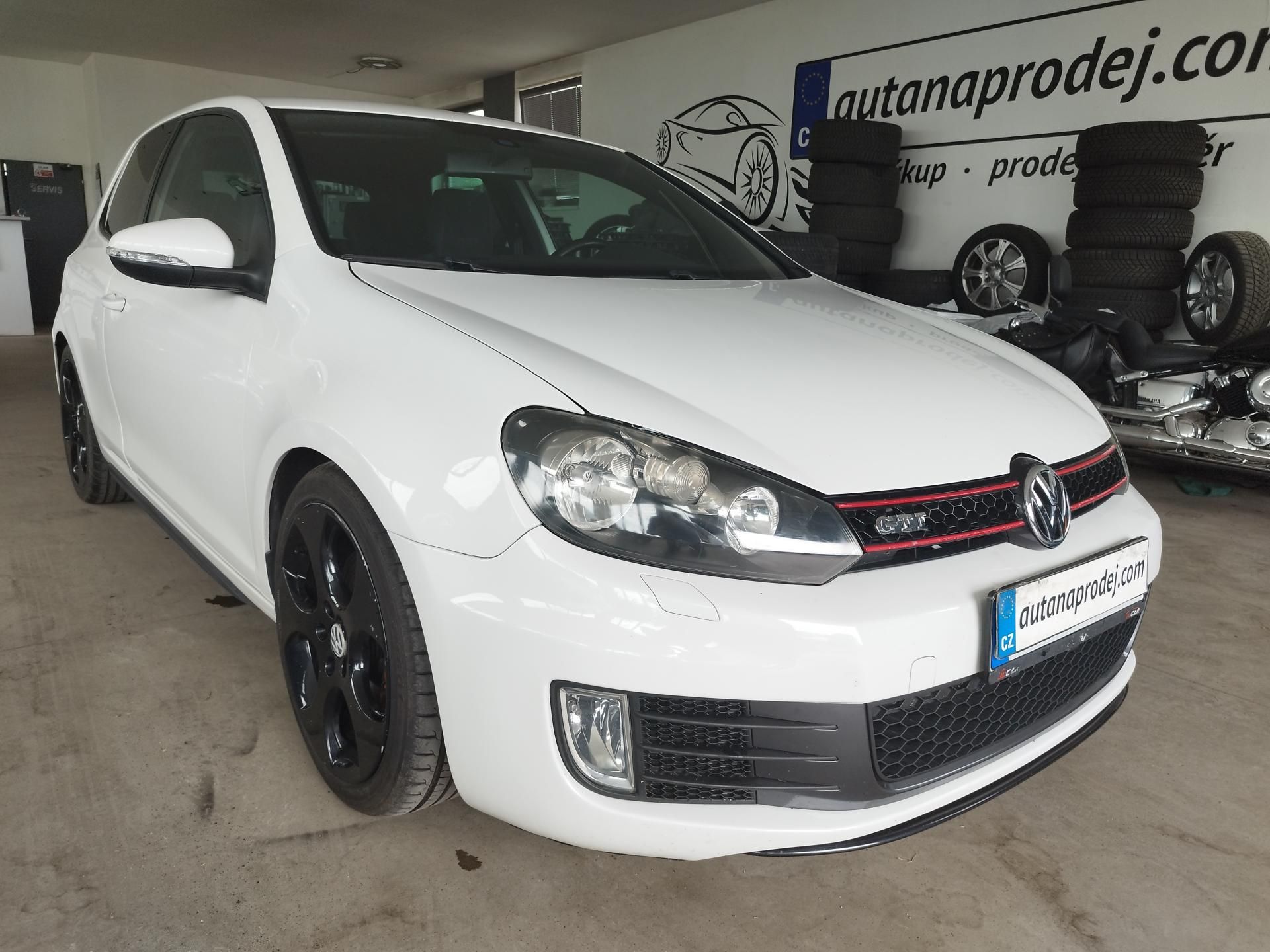 Volkswagen Golf, GTI,2,0TSI,155KW,AUT.KL.18ALU