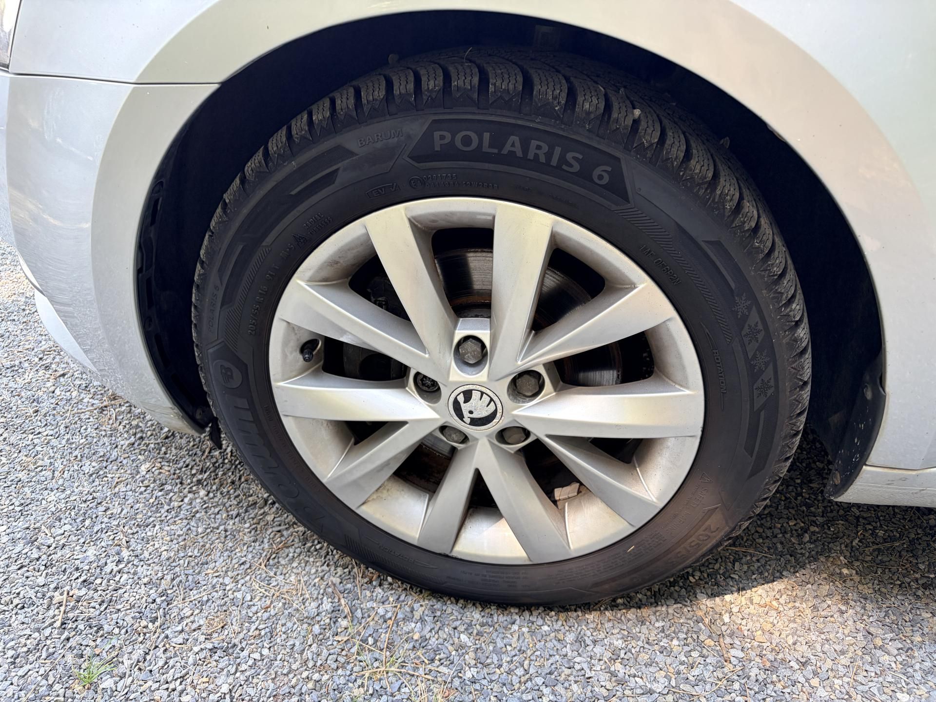 Škoda Octavia, 2.0TDI 4x4 DSG - fotka 5