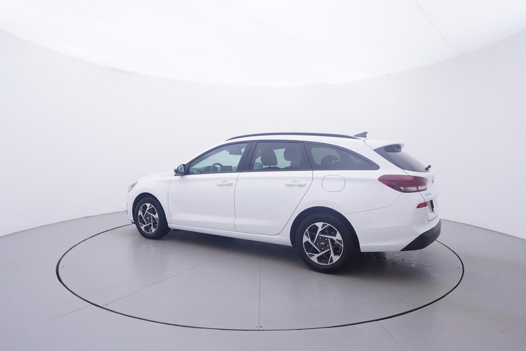 Hyundai i30, Go Czech! 1.5 i 70 kW - fotka 3