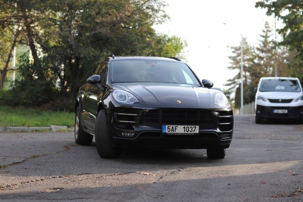 Porsche Macan, Porsche Macan Turbo 3.6 V6