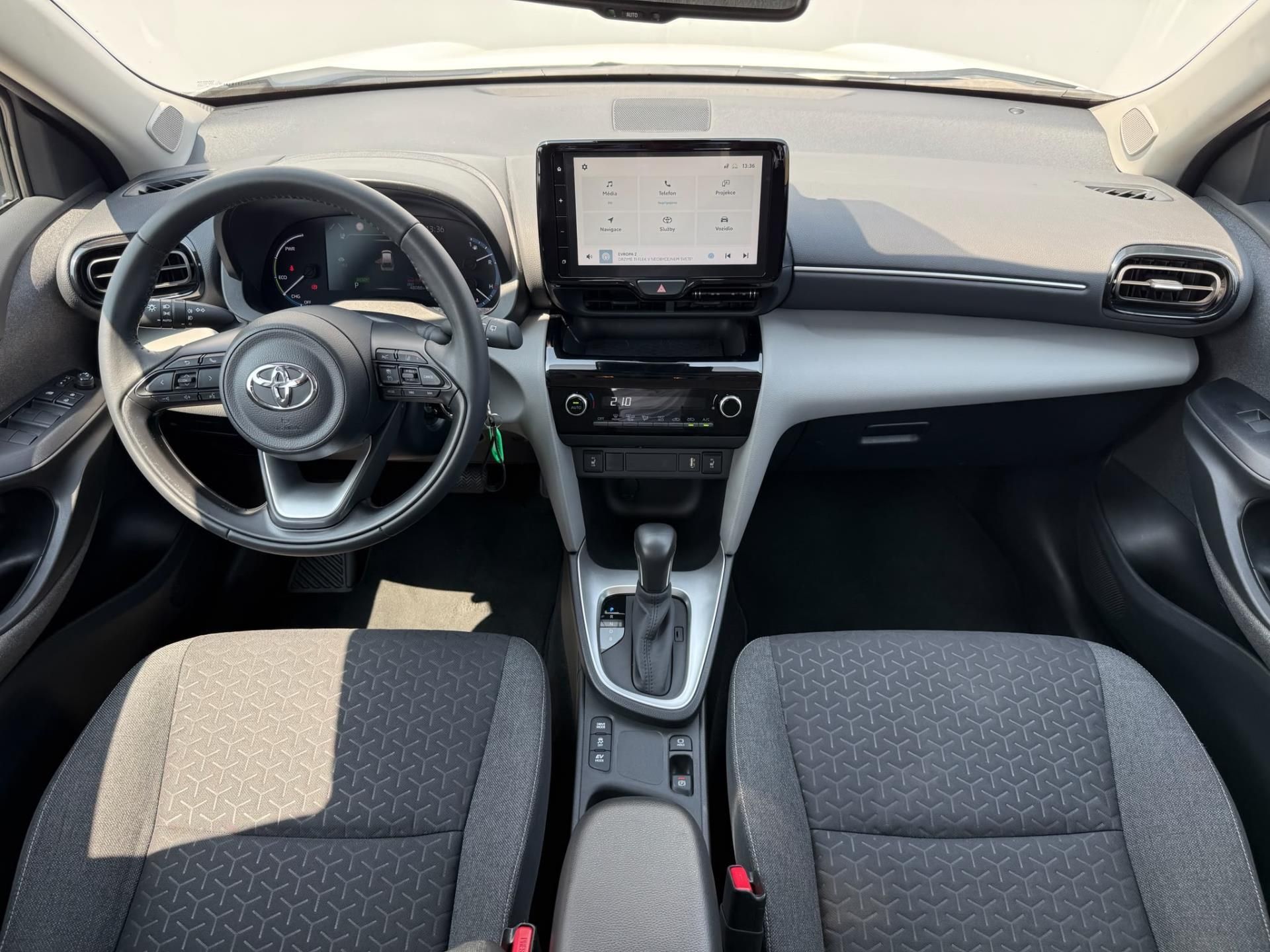Toyota Yaris Cross, 1.5 HSD e-CVT Comfort Tech - fotka 5
