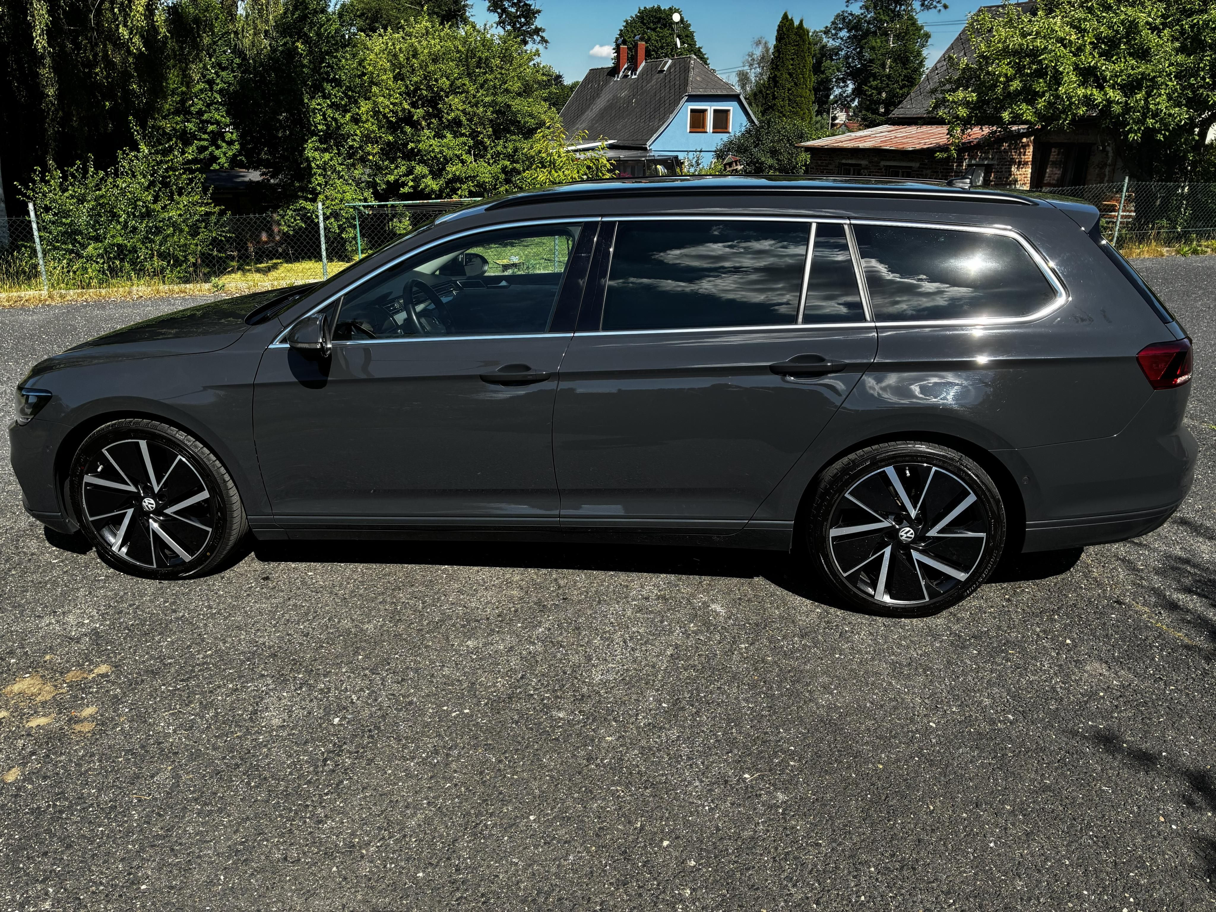 Volkswagen Passat, 2.0 TDI, DSG - fotka 3