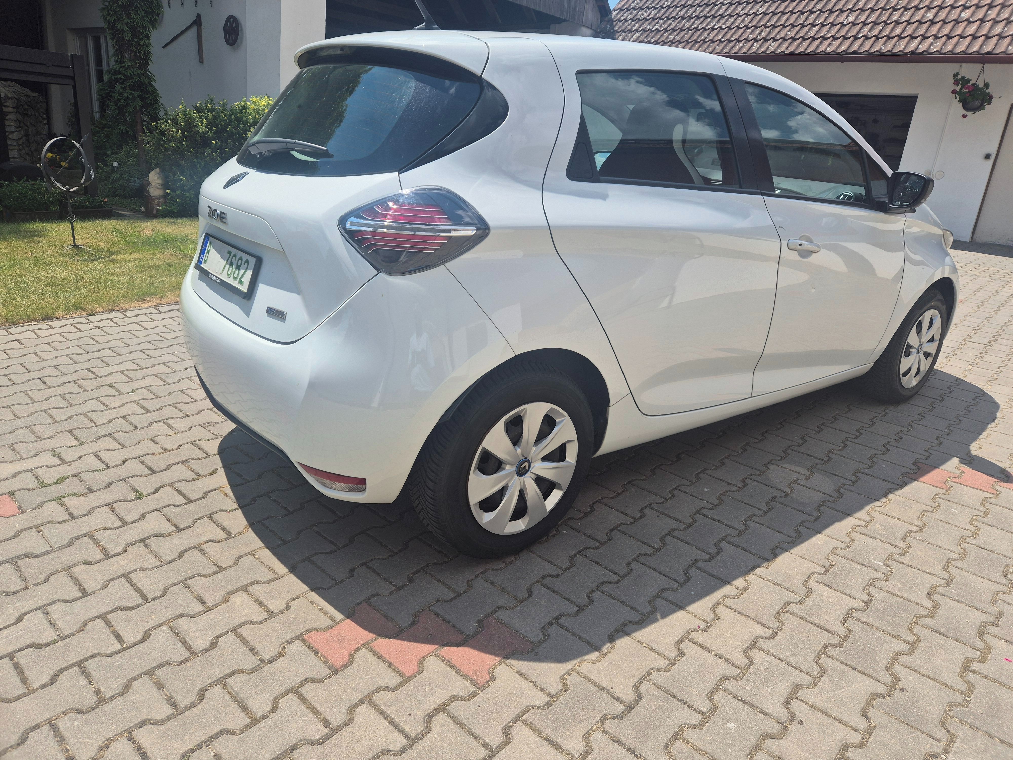 Renault ZOE, R110 Life CCS 50kW baterie 52 - fotka 5