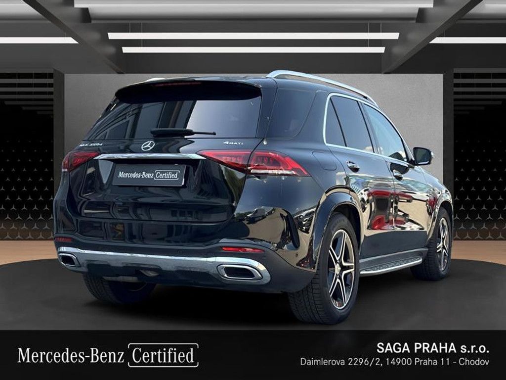 Mercedes-Benz GLE, 350d 4MATIC AMG Line - fotka 4