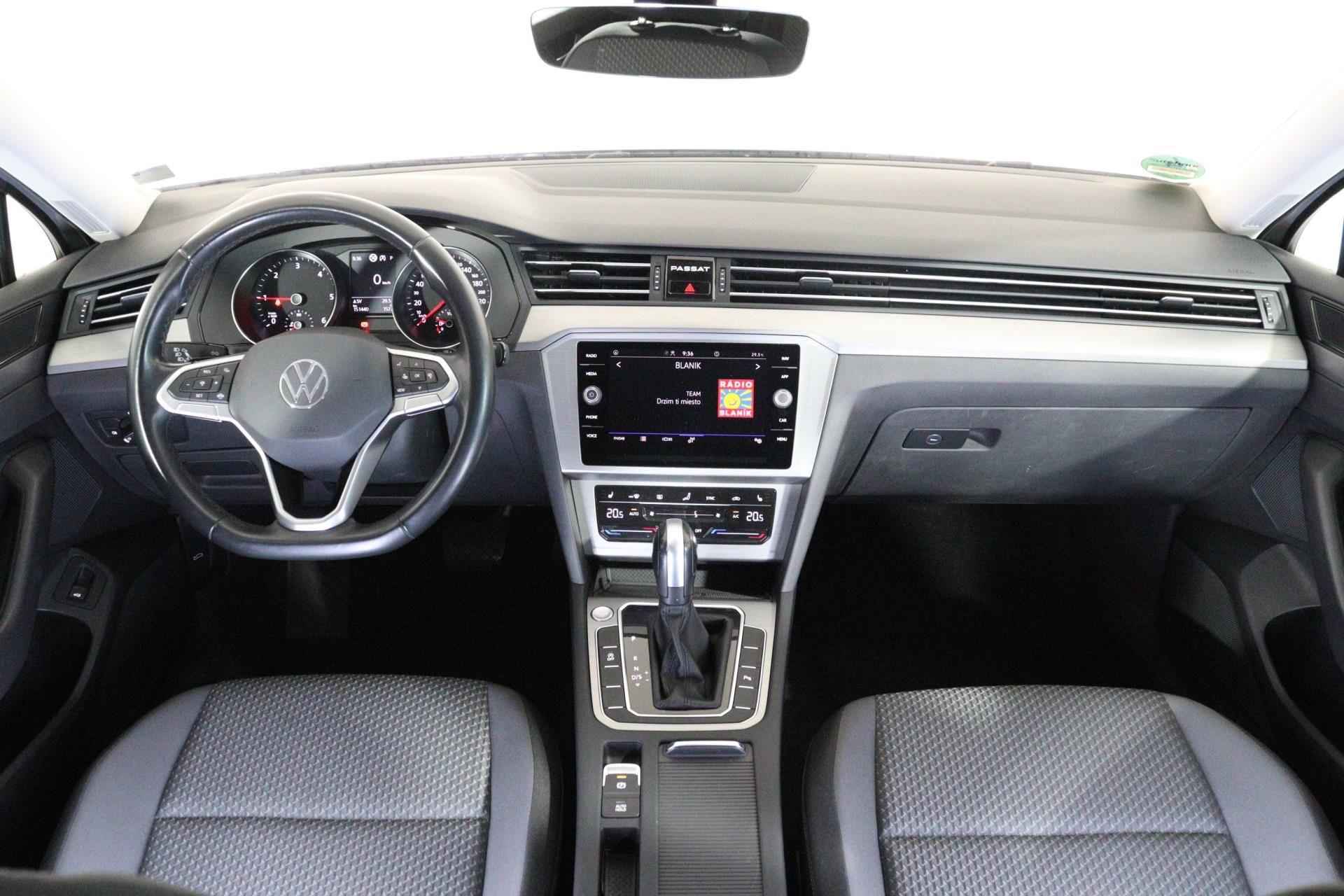 Volkswagen Passat, VARIANT 2,0 TDI BASIC /LED,ACC - fotka 5