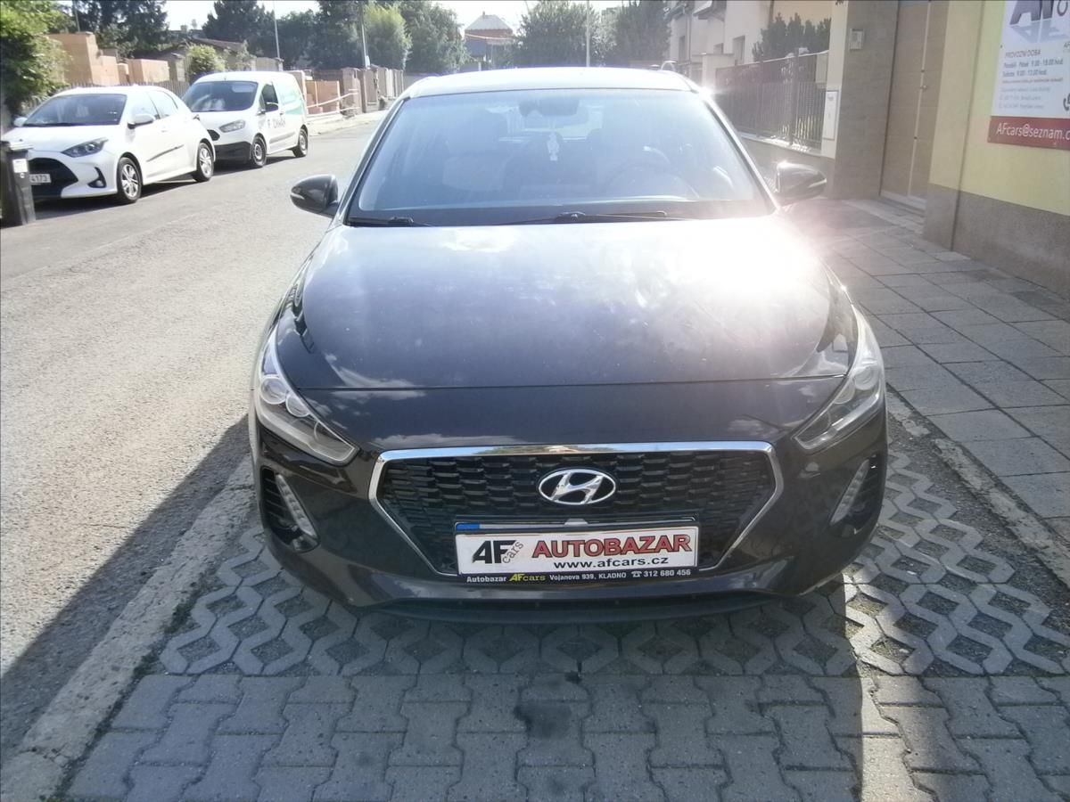 Hyundai i30, 1,6 CRDI - fotka 2