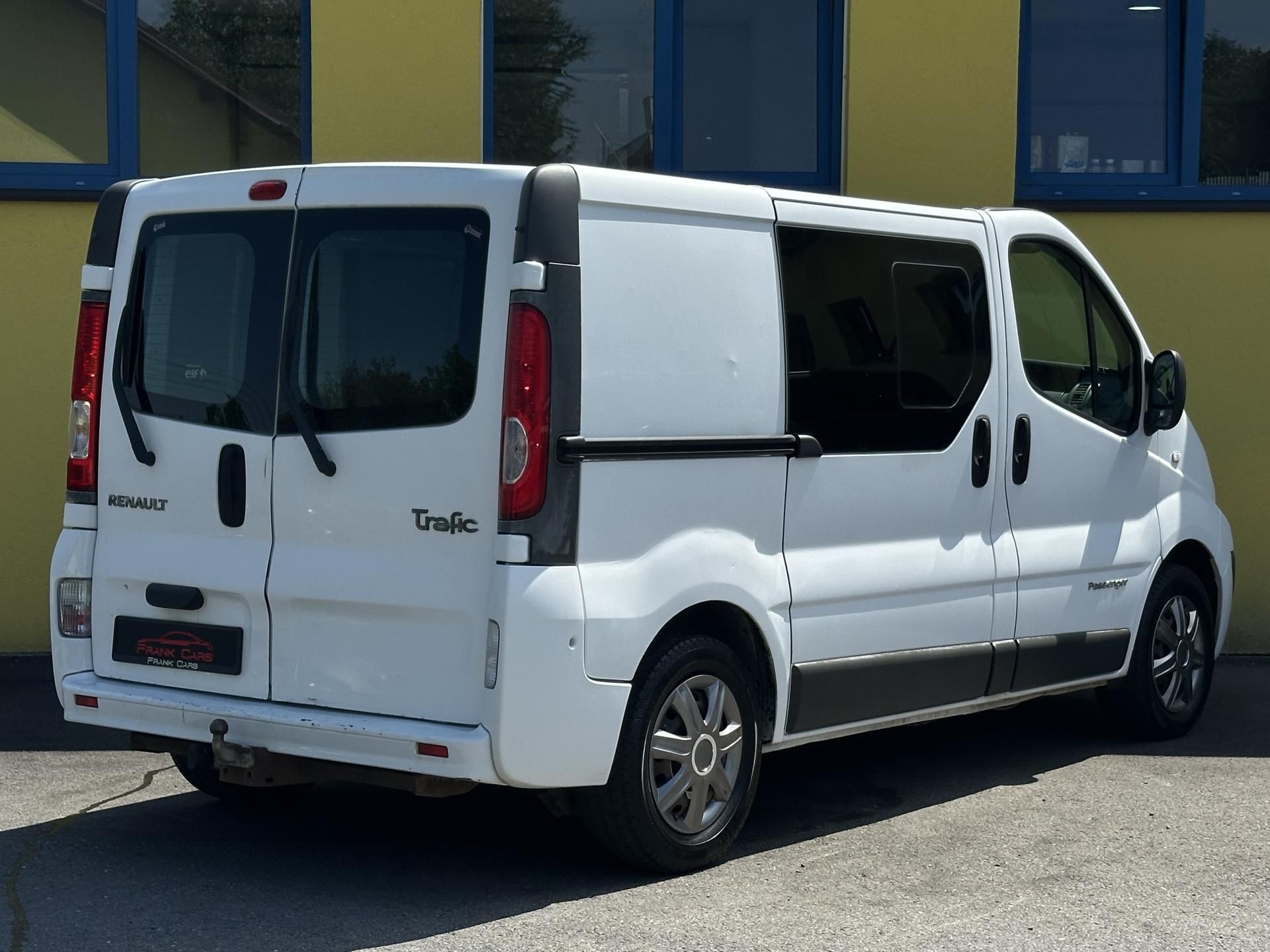 Renault Trafic, 2.0dCi/84kW * KLIMA * 6.Míst - fotka 4