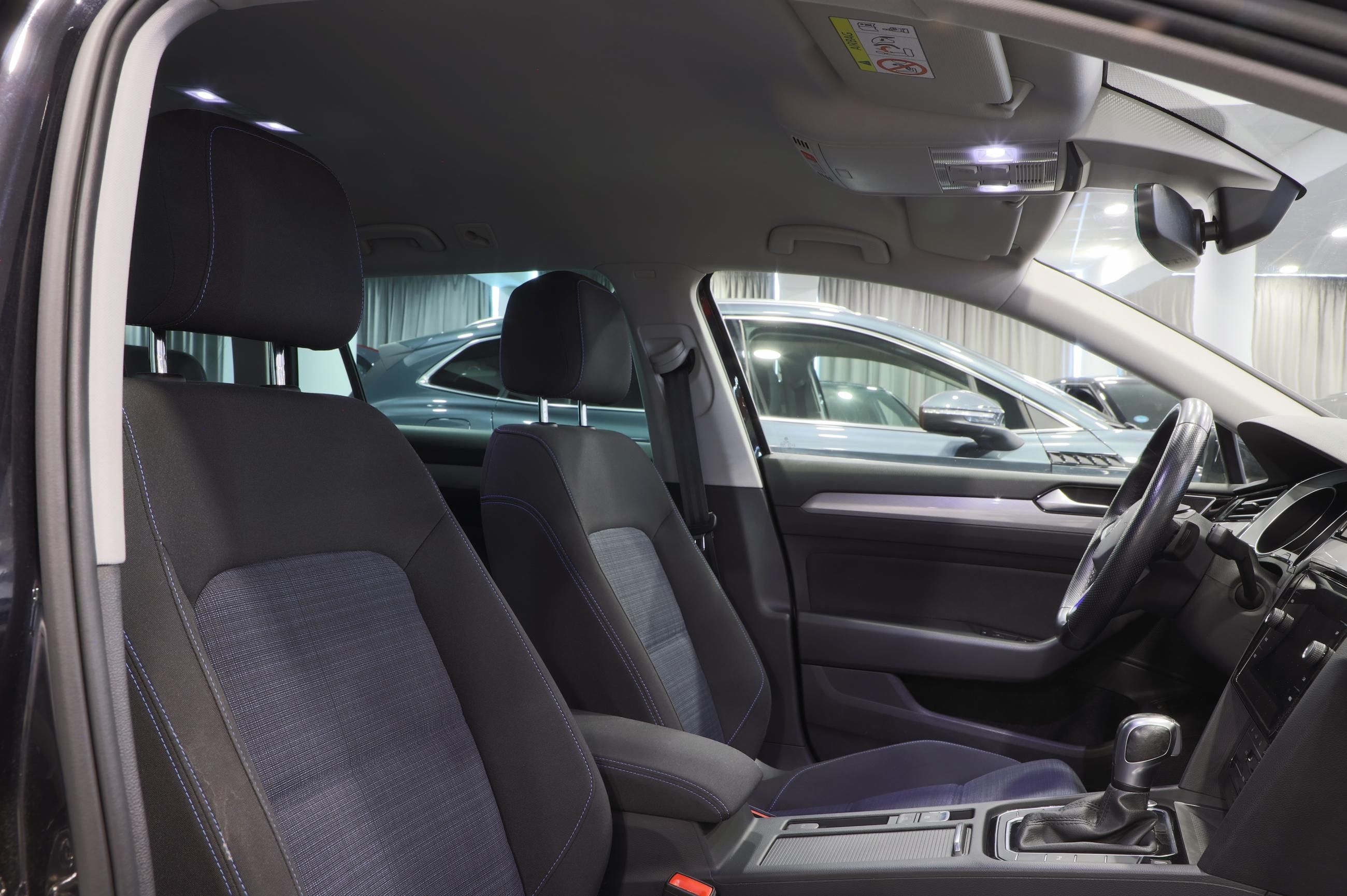 Volkswagen Passat, GTE 160kW - záruka Autodraft - fotka 6