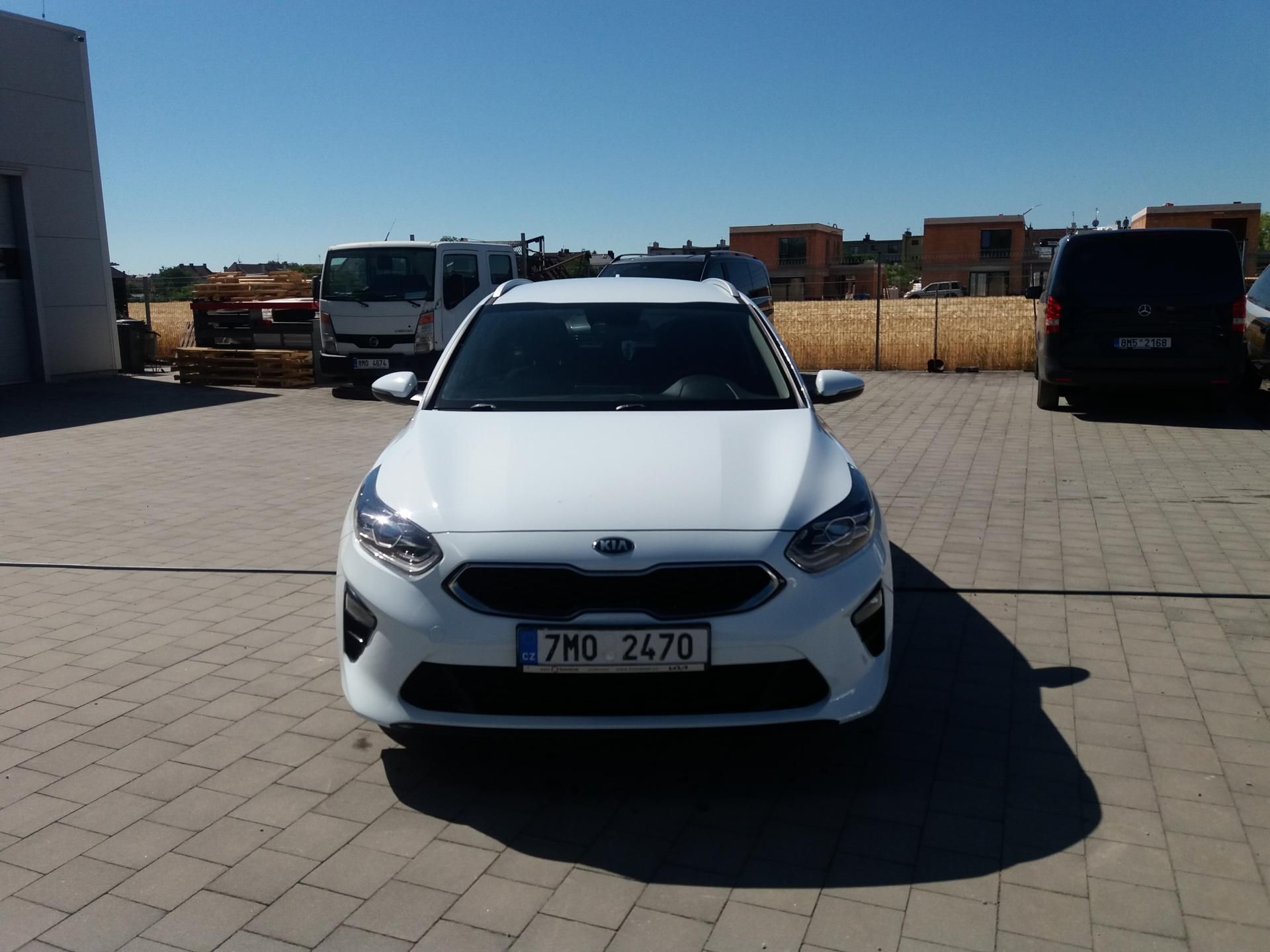 Kia Cee´d, 1.6CRDi,100kW,1.MAJITEL-ČR!! - fotka 2