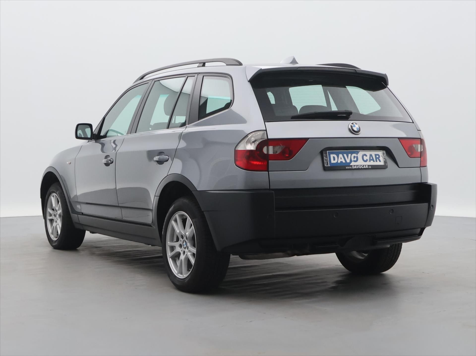 BMW X3, 3,0 d 150kW Automat - fotka 5