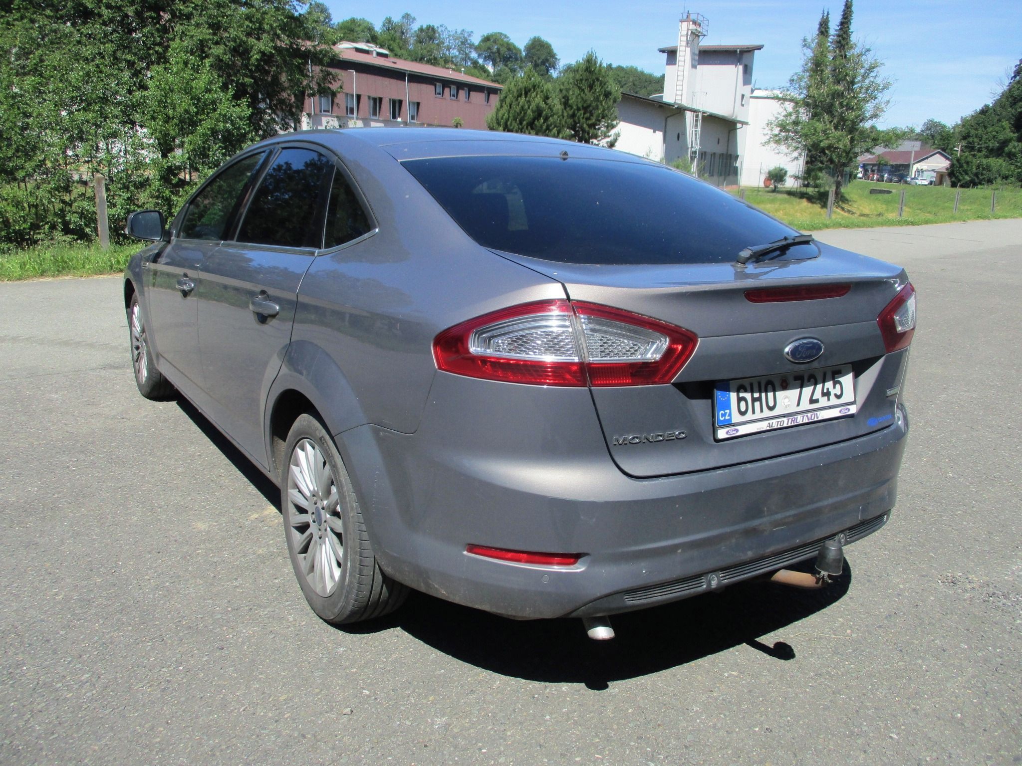 Ford Mondeo, III 1.6 i - Tažné zařízení - fotka 3