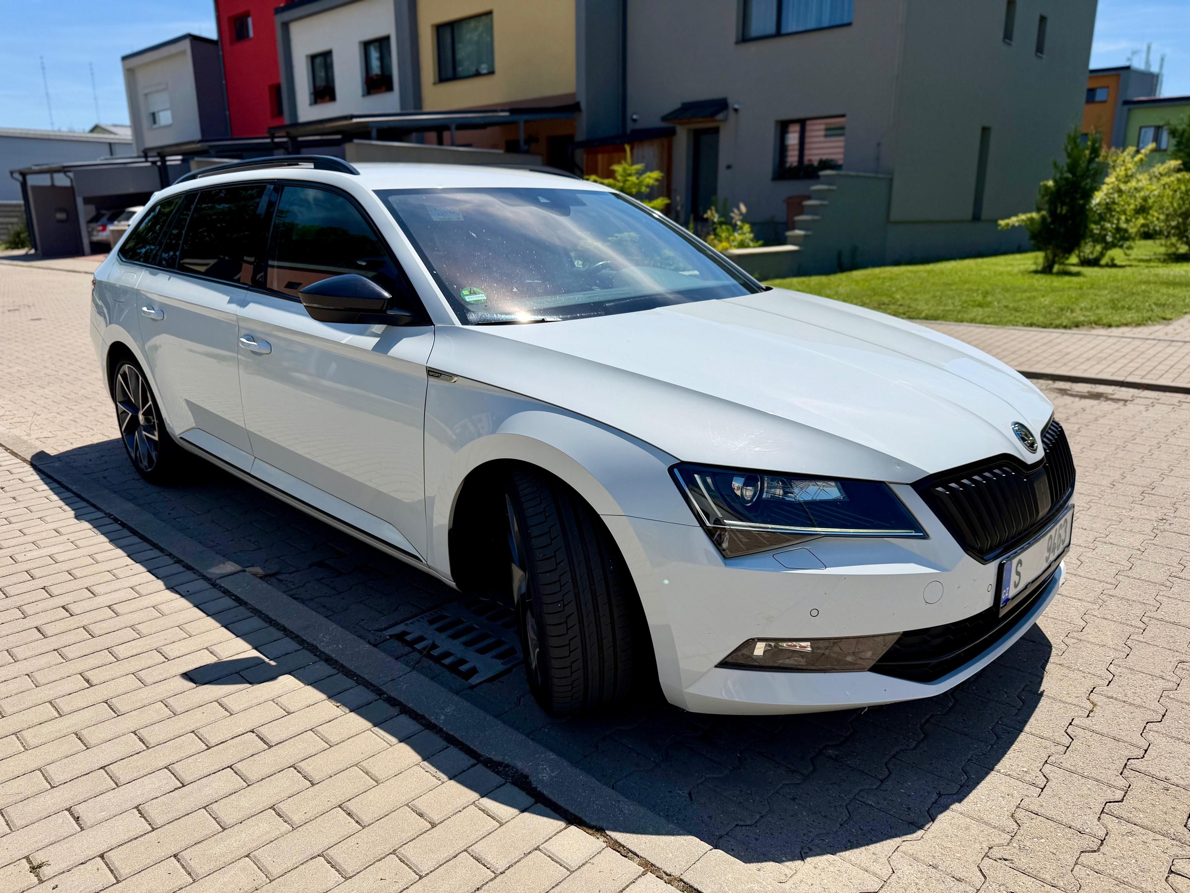 Škoda Superb, SPORTLINE 2.0TDI 140KW DSG - fotka 4