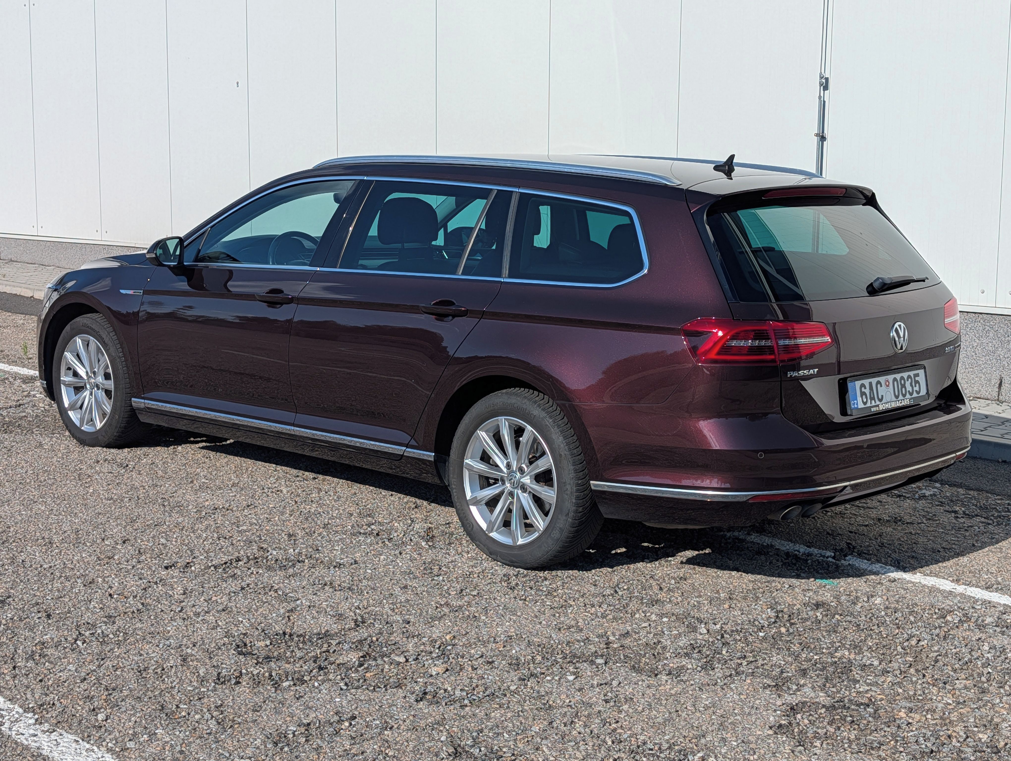 Volkswagen Passat, 140kW 4X4 výklopné tažné orig. - fotka 4