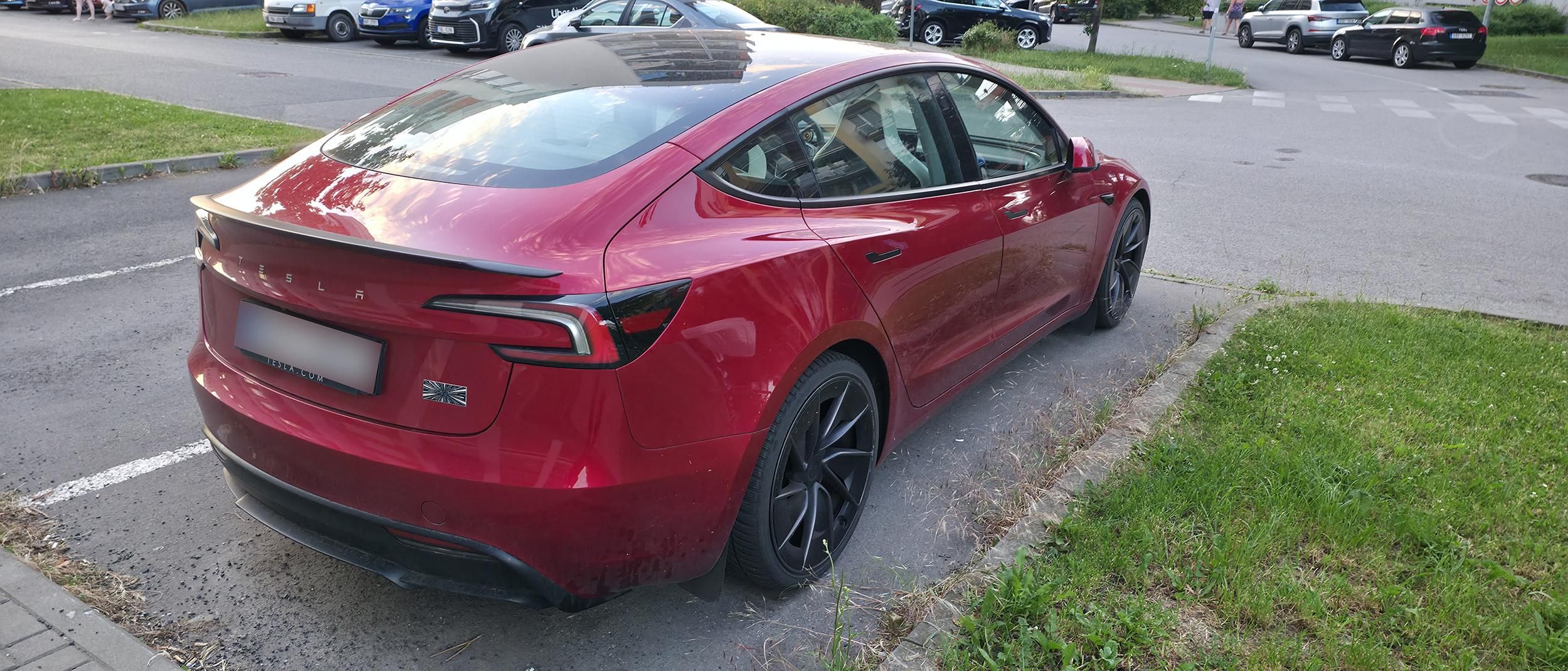 Tesla Model 3, Performance Highland - fotka 3