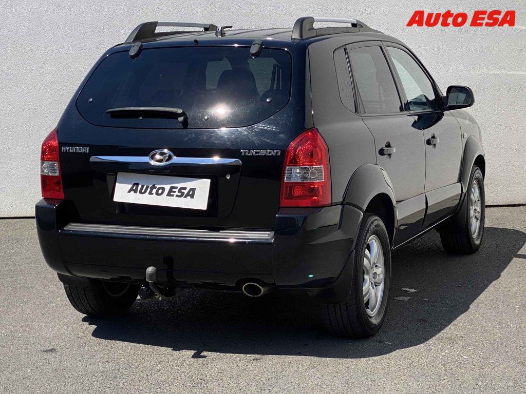 Hyundai Tucson, 2.0 - fotka 4