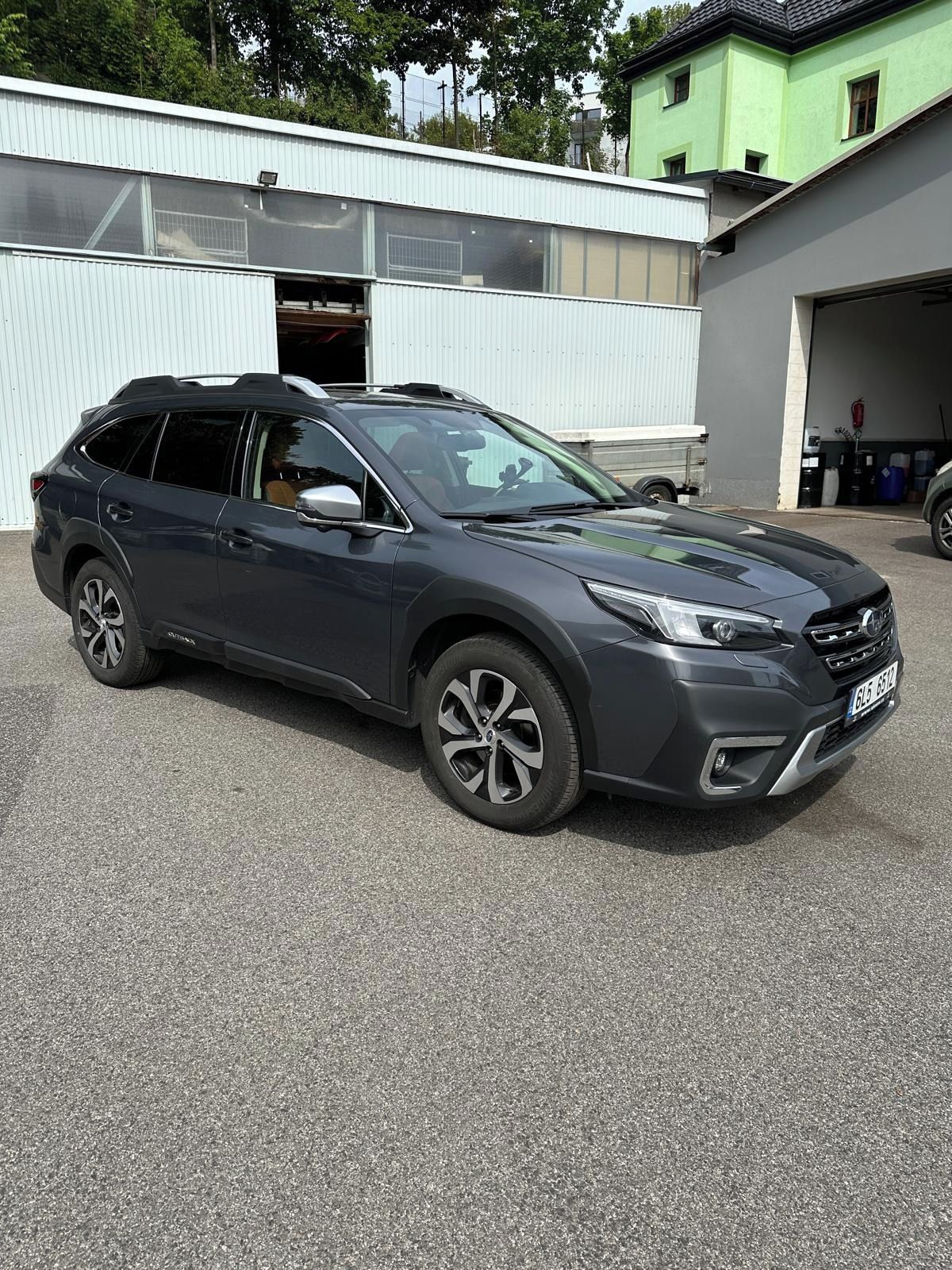 Subaru Outback, SUBARU OUTBACK 2.5i