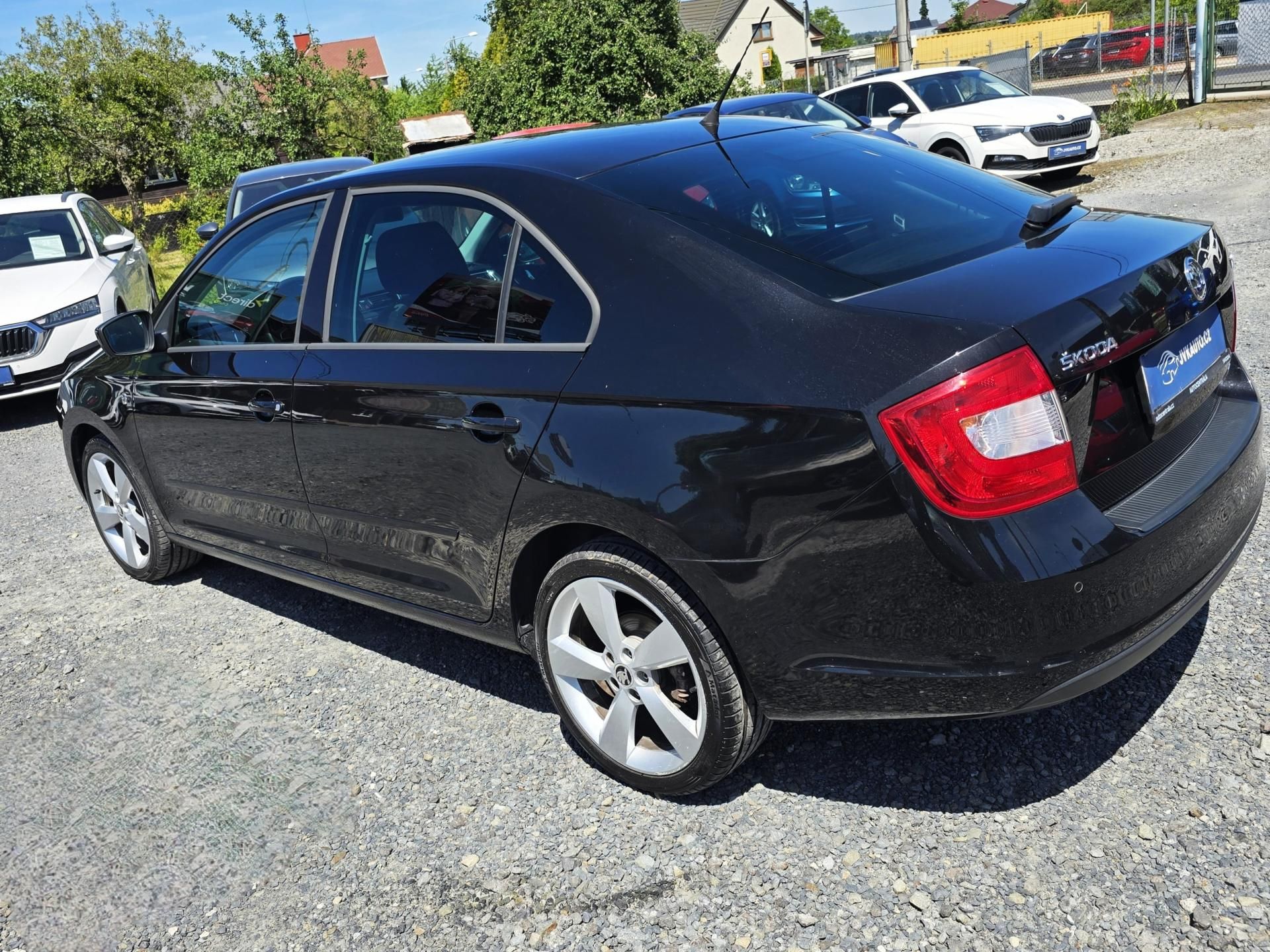 Škoda Rapid, 1.2 TSI 77 KW 6RYCH. ELEGANCE - fotka 4