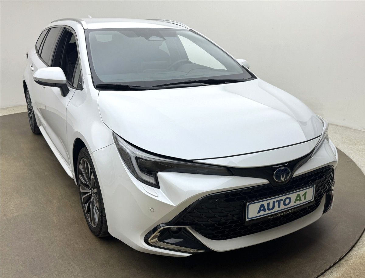 Toyota Corolla, 1,8 HYBRID STYLE ACC 1.MAJ ČR - fotka 3
