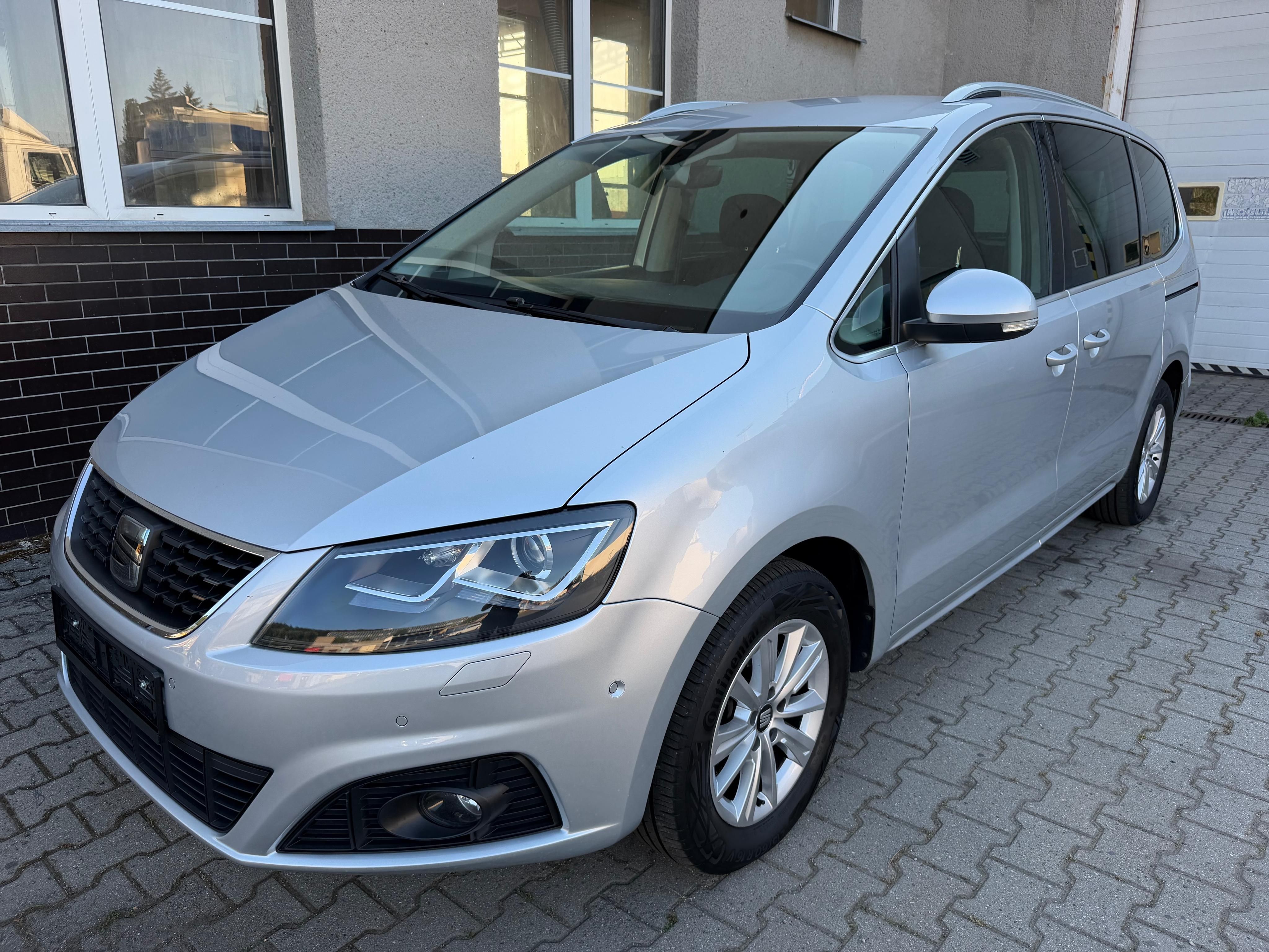 Seat Alhambra, 2.0 TDI DSG - fotka 3