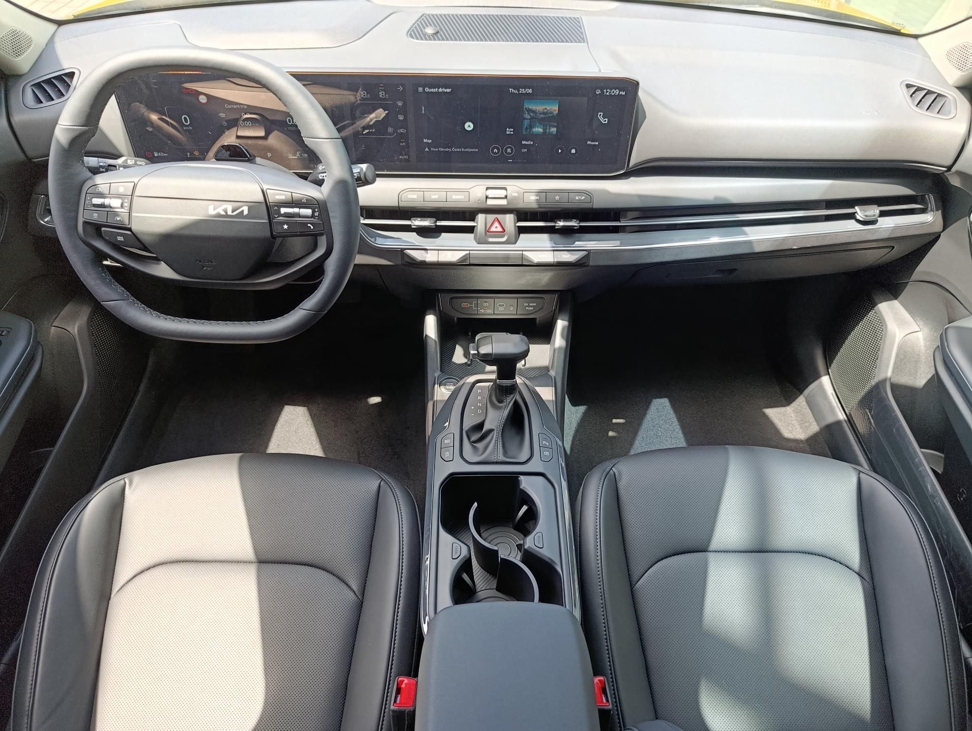 Kia K4, CL4 1,6 T-GDi 7DCT TOP + A17 - fotka 3