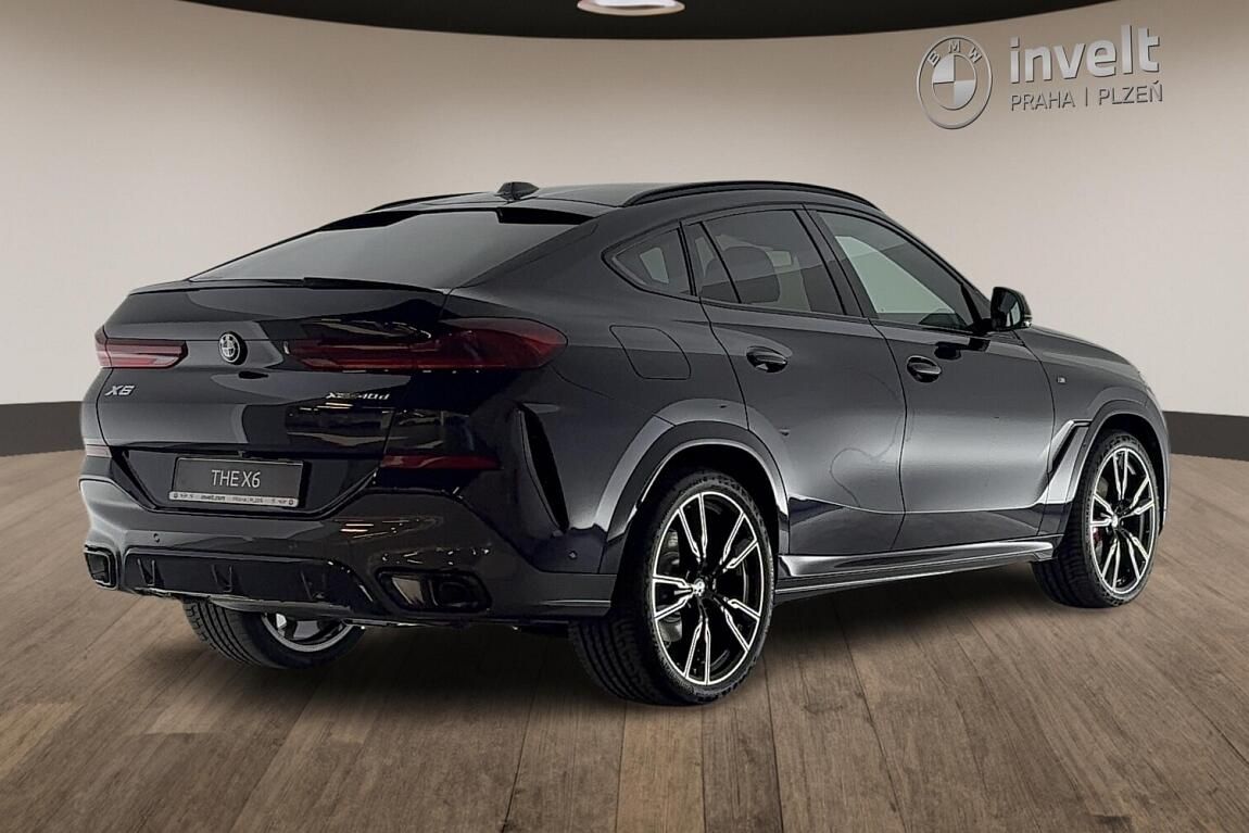 BMW X6, xDrive40d - fotka 3