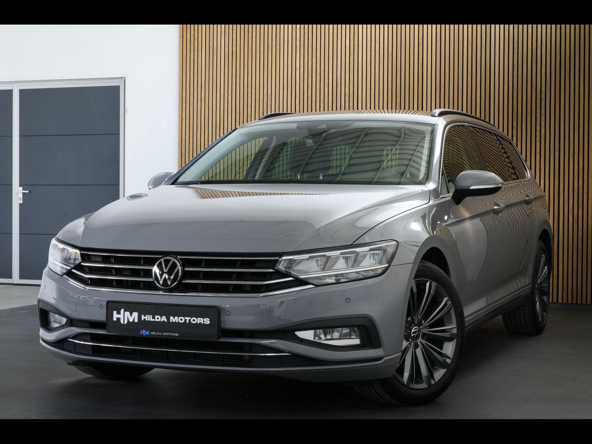 Volkswagen Passat, 2.0TDI 110kW Kamera ACC Tažné - fotka 3