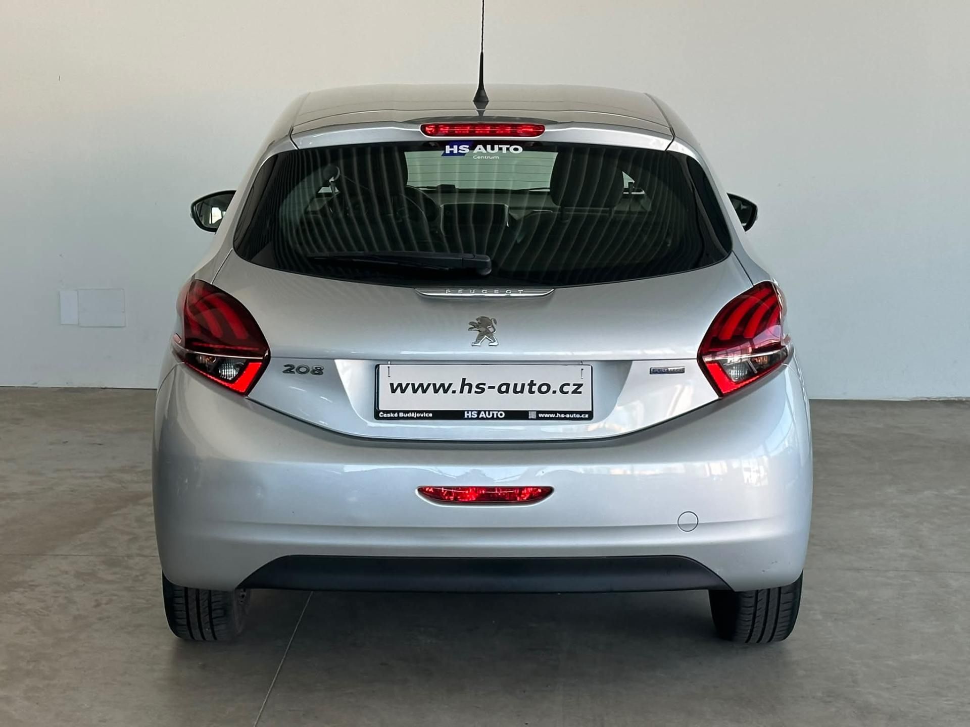 Peugeot 208, 1,2 Puretech, tempomat, ČR - fotka 5