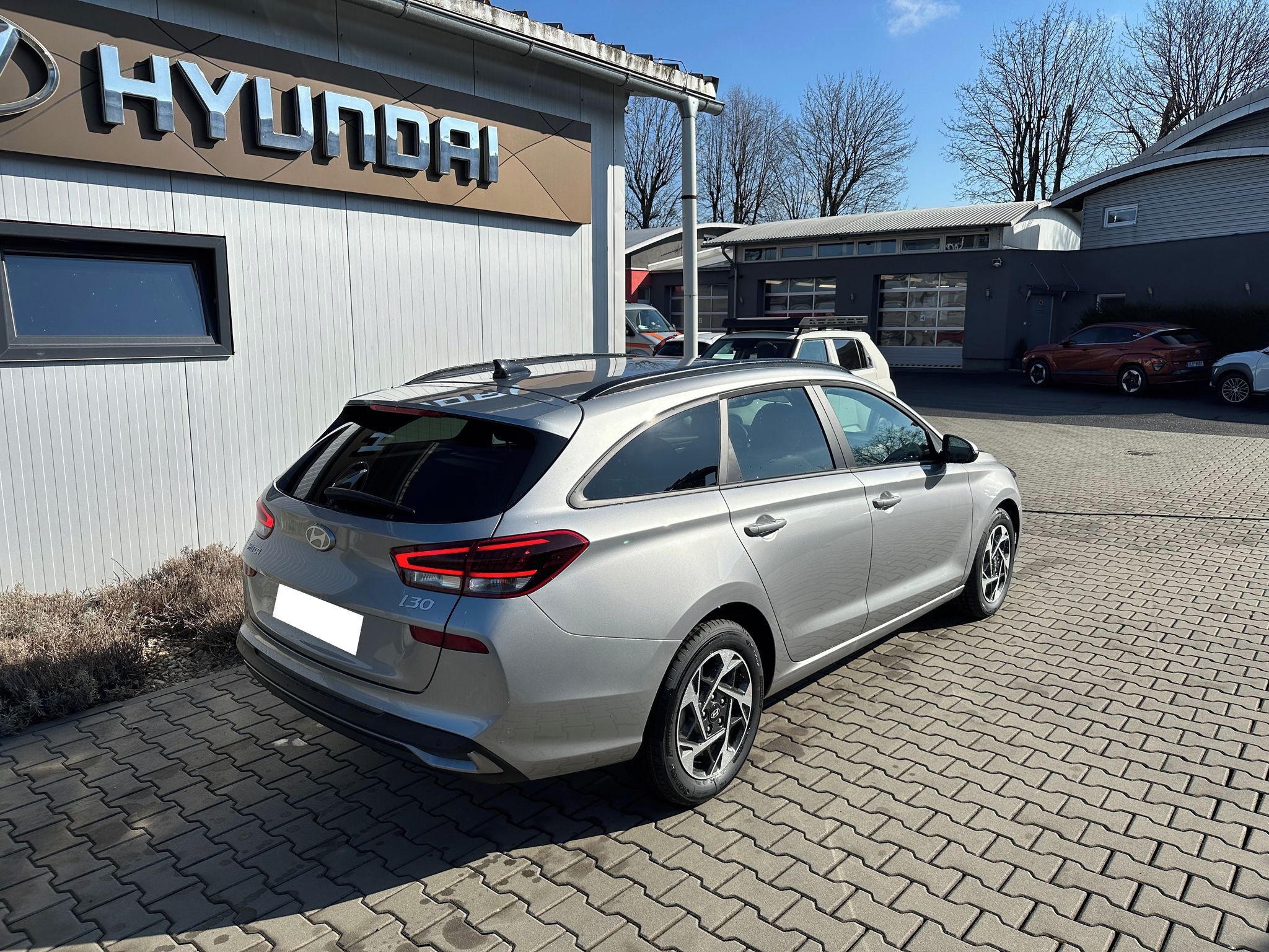 Hyundai i30, 1,6 T-GDI DCT SMART - fotka 5