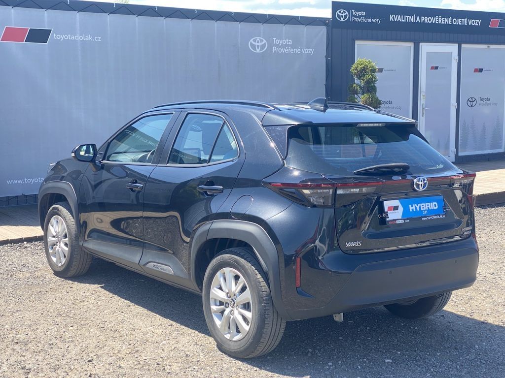 Toyota Yaris Cross, 1.5HEV, ČR, ComTech, 4x4 - fotka 5