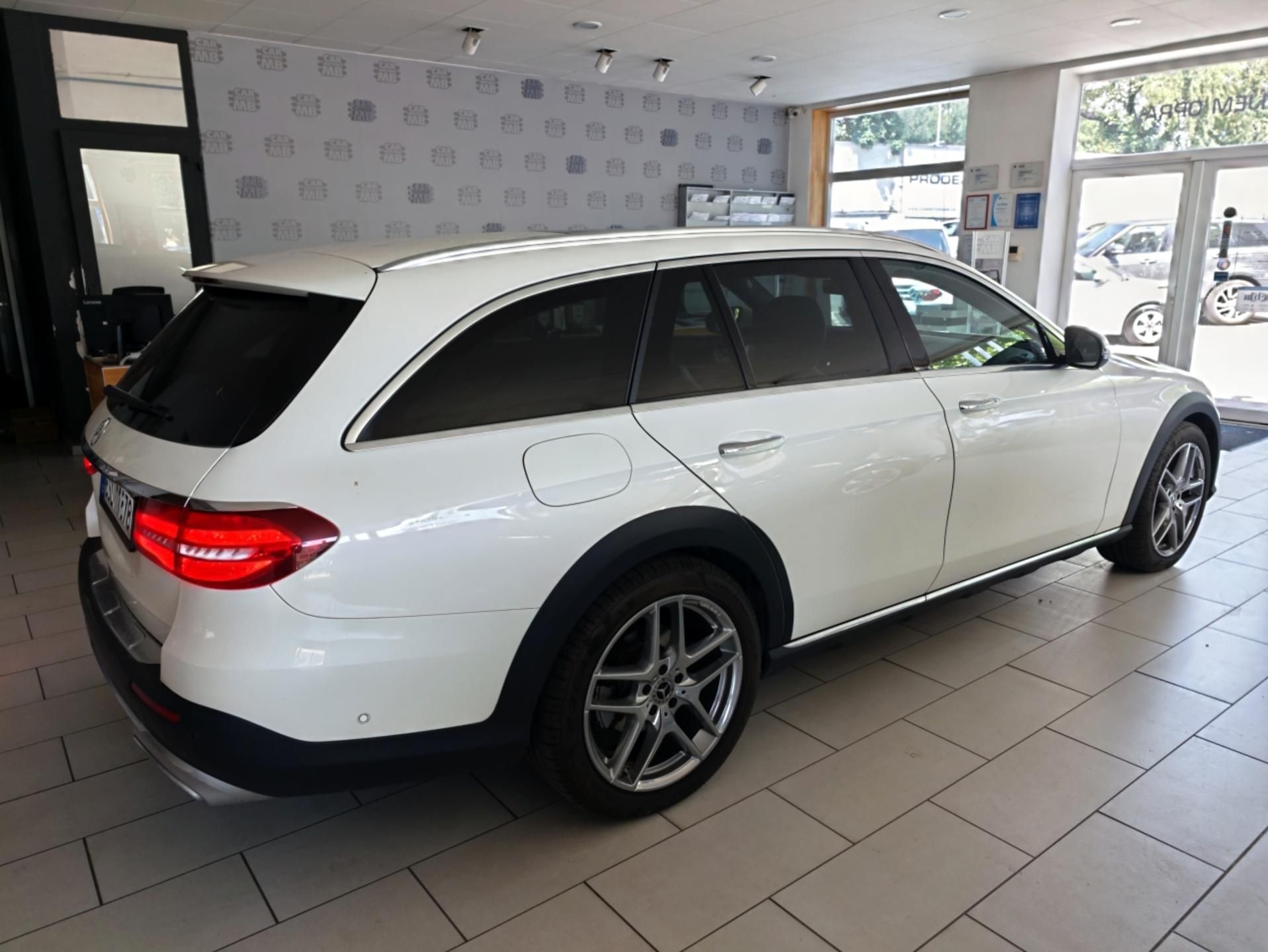 Mercedes-Benz Třídy E, E220CDI All-terrain TOP VÝBAVA - fotka 5