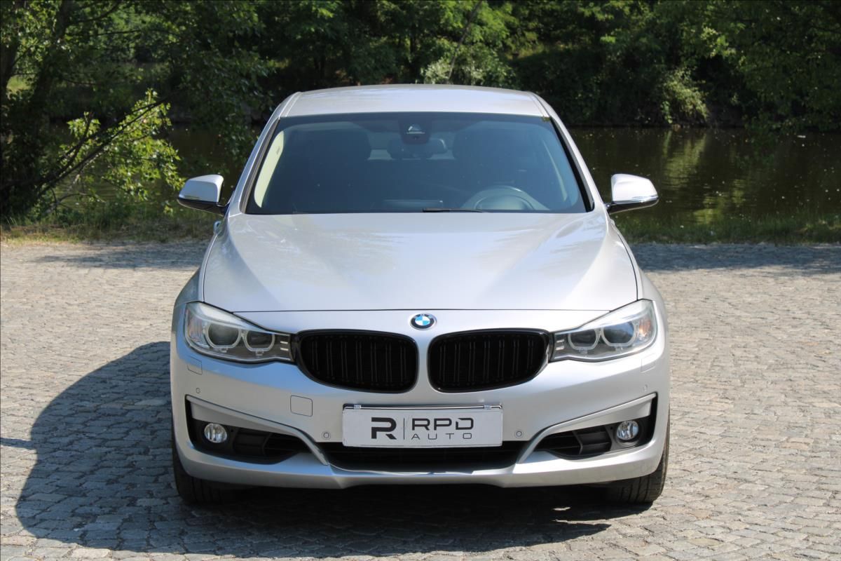 BMW Řada 3, 320i GT / xDrive / HUD / 360° - fotka 5