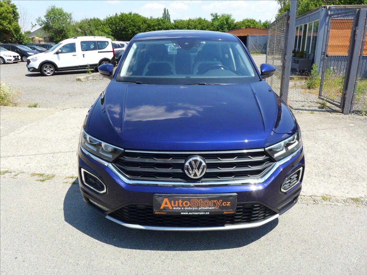 Volkswagen T-Roc, 2,0 TDI  110KW 4x4 VIRTUAL LED - fotka 3