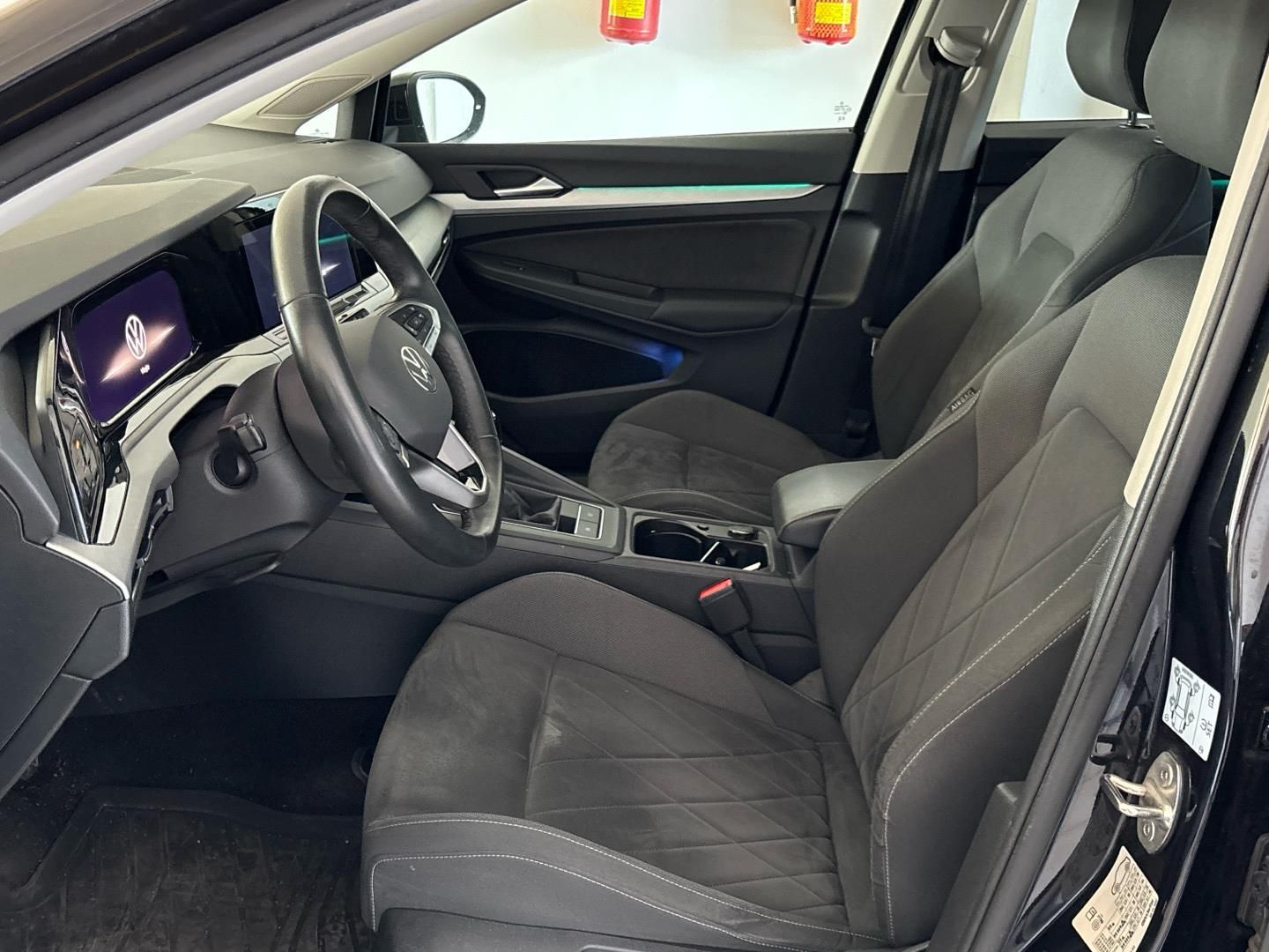 Volkswagen Golf, 1.5 TSI / 110 kW Life - fotka 5