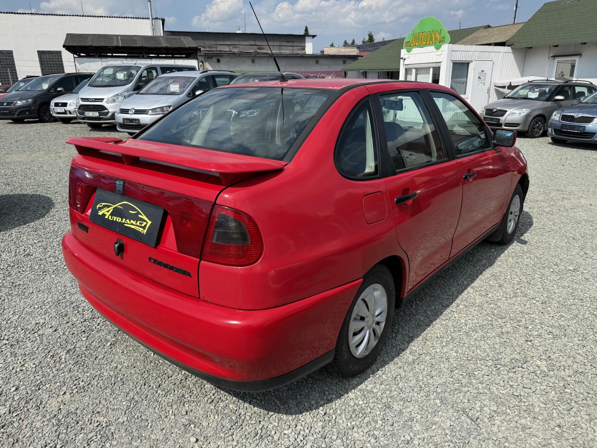 Seat Cordoba, 1.6i - fotka 6