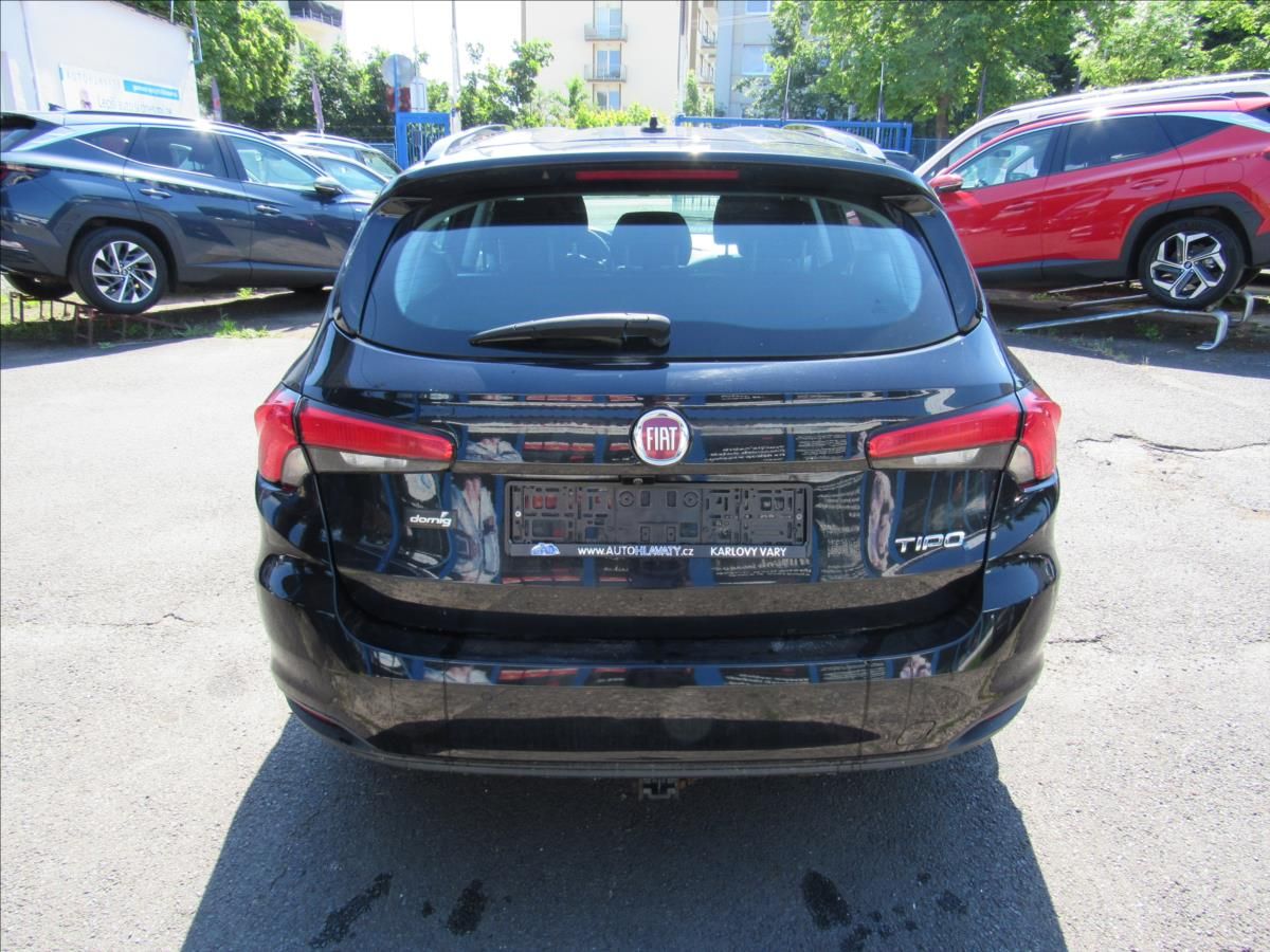 Fiat Tipo, 1,6 MultiJet Automat - fotka 5