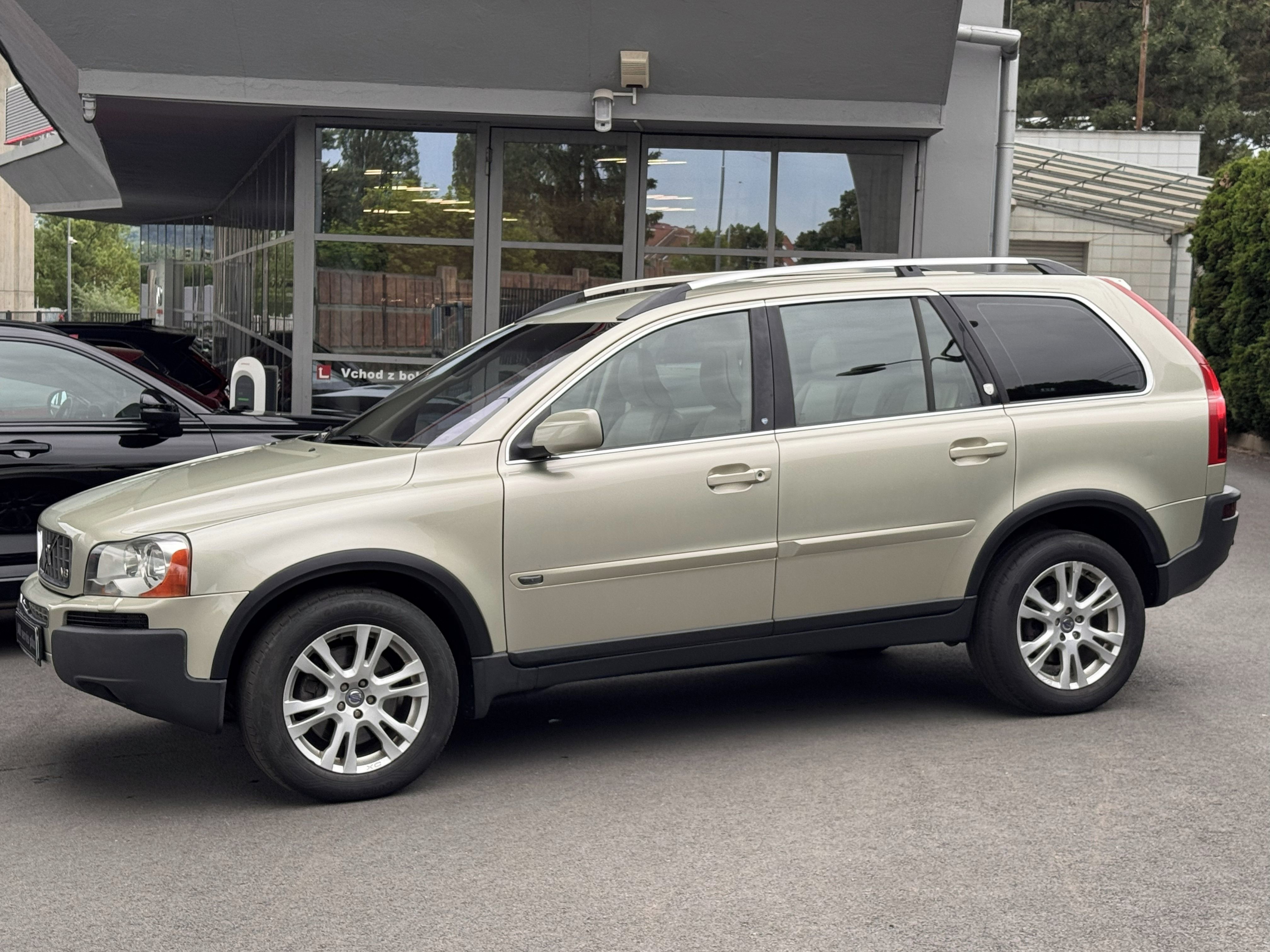 Volvo XC90, 4.4 V8 - fotka 6