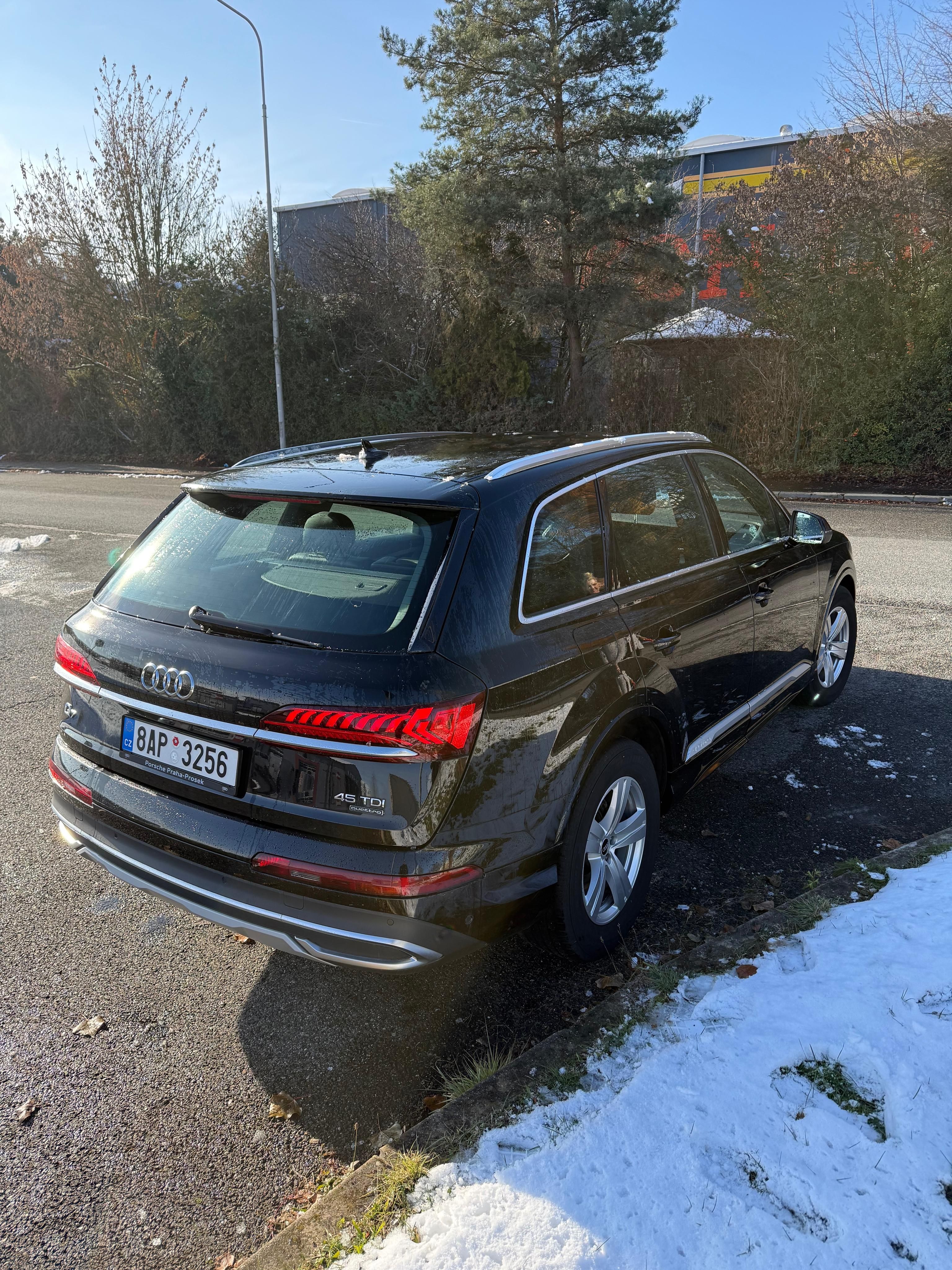 Audi Q7, Audi Q7 45 TDI Quattro S-line - fotka 2