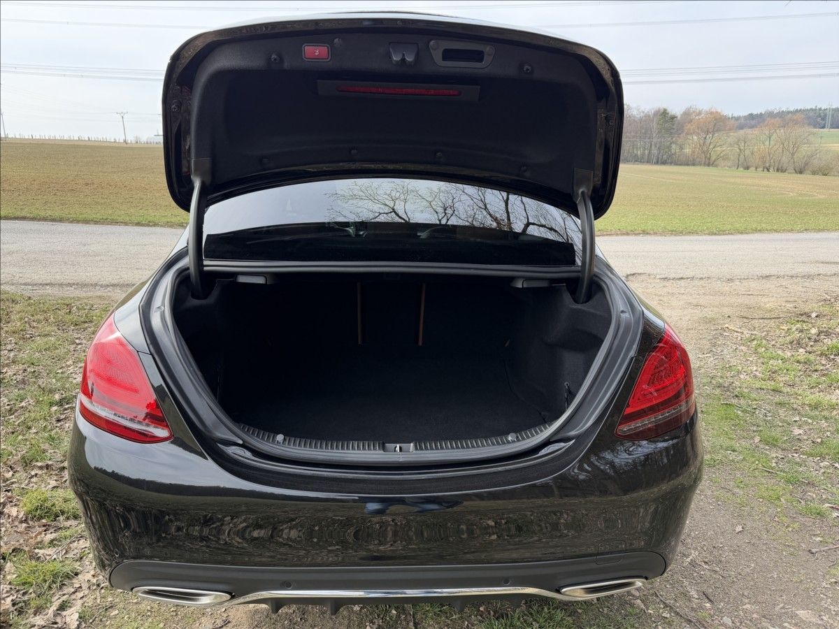 Mercedes-Benz Třídy C, C400, AMG Line,4*4,virtual - fotka 5