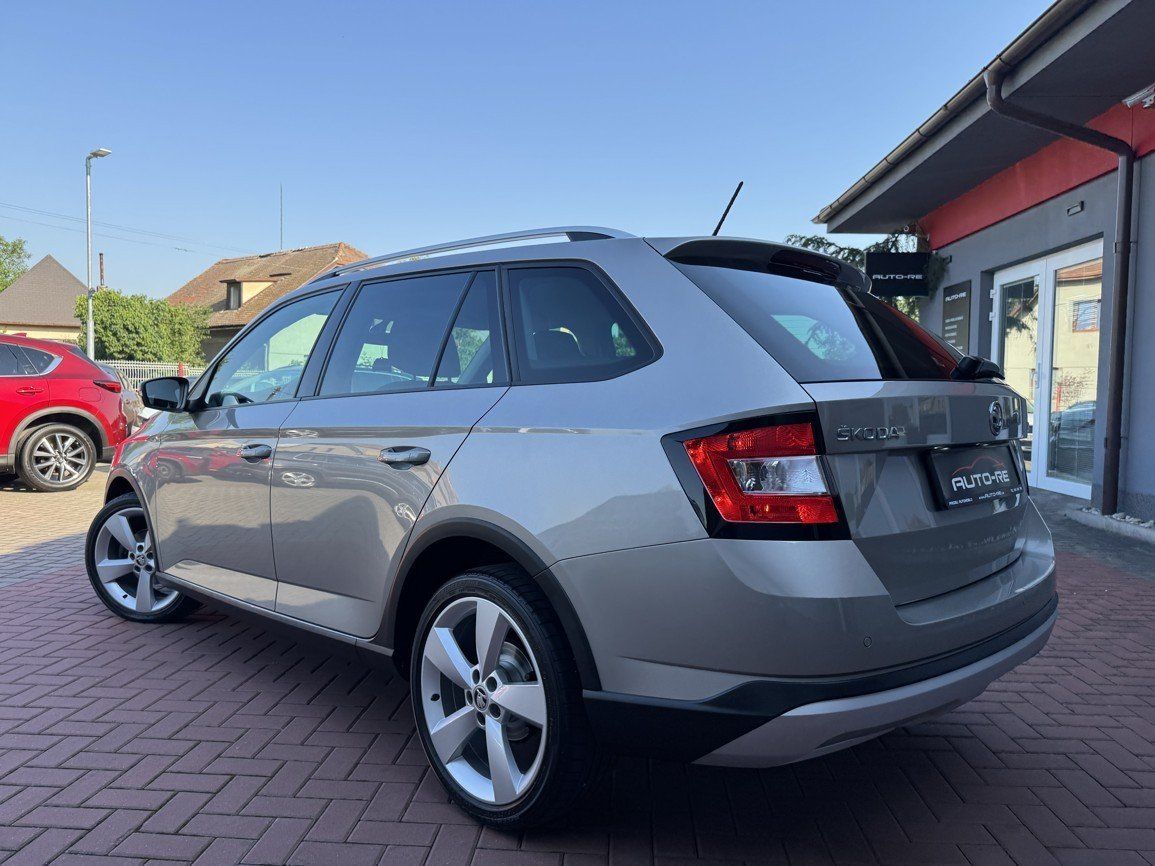 Škoda Fabia, 1.2TSi Scout Digi Klima - fotka 3