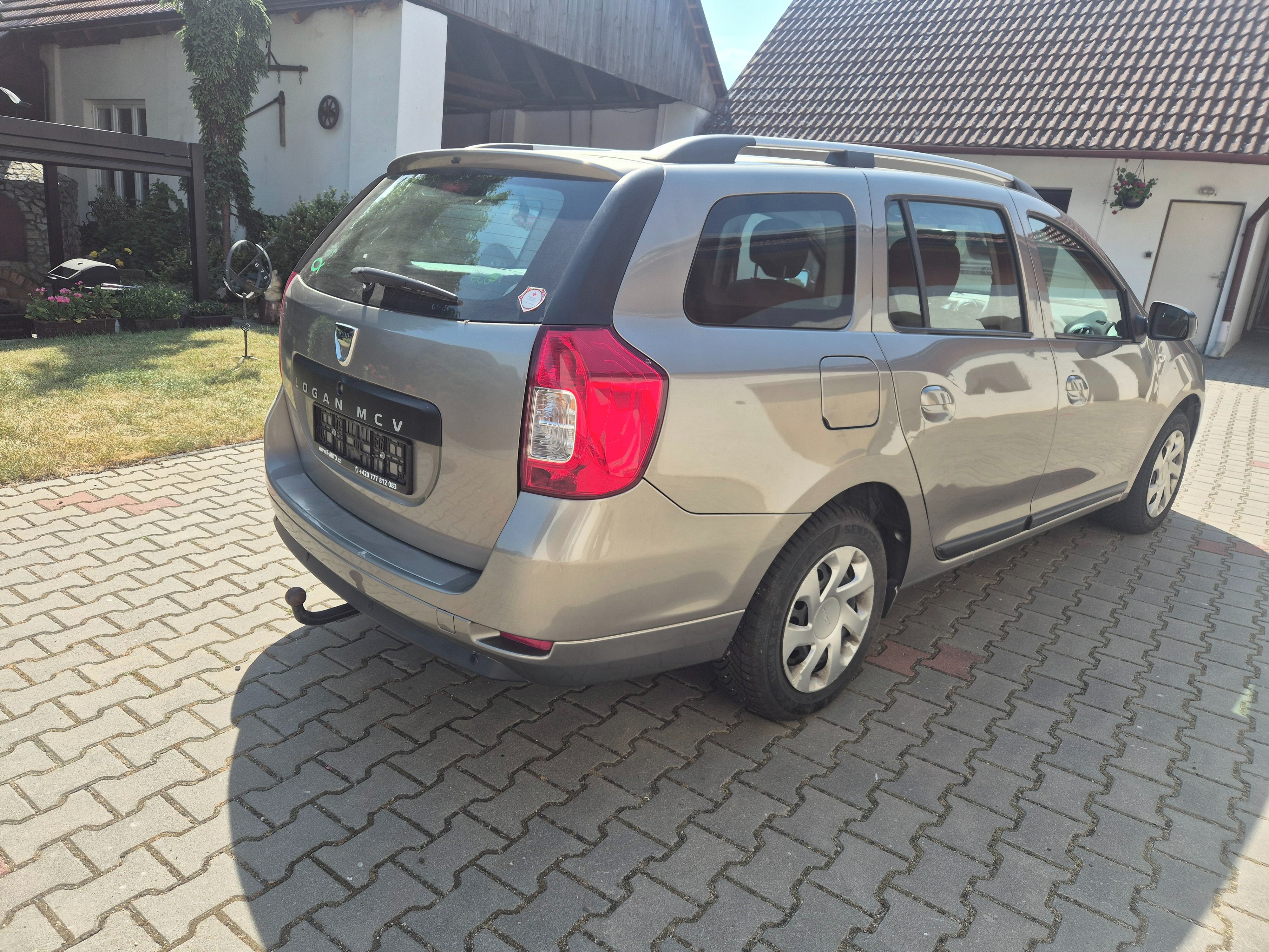 Dacia Logan, 0,9 TCe 90PS Laureate MCV - fotka 5