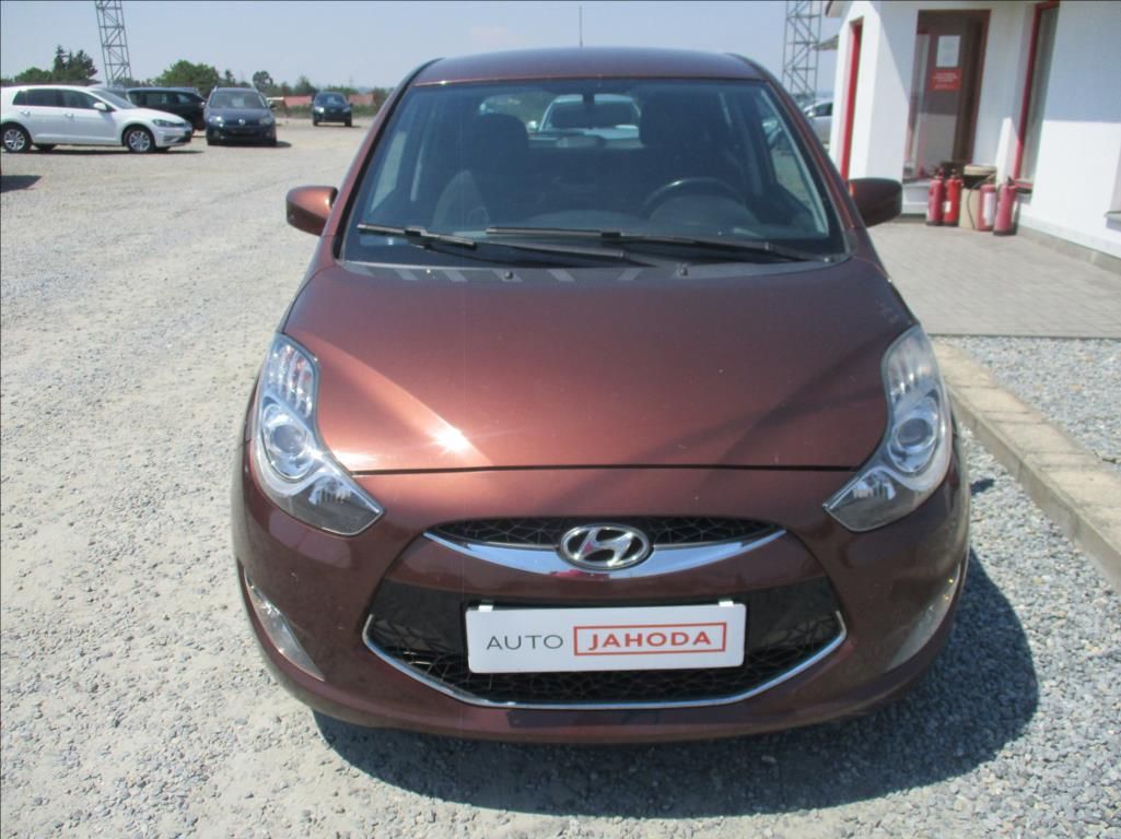 Hyundai ix20, 1,6 CVVT, digiklima,servis,CZ, - fotka 2