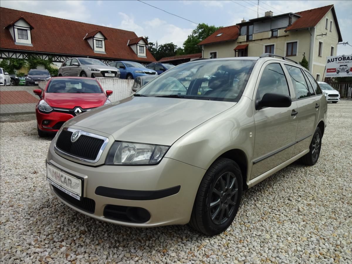 Škoda Fabia, I 1,2i 47kW Combi - fotka 2