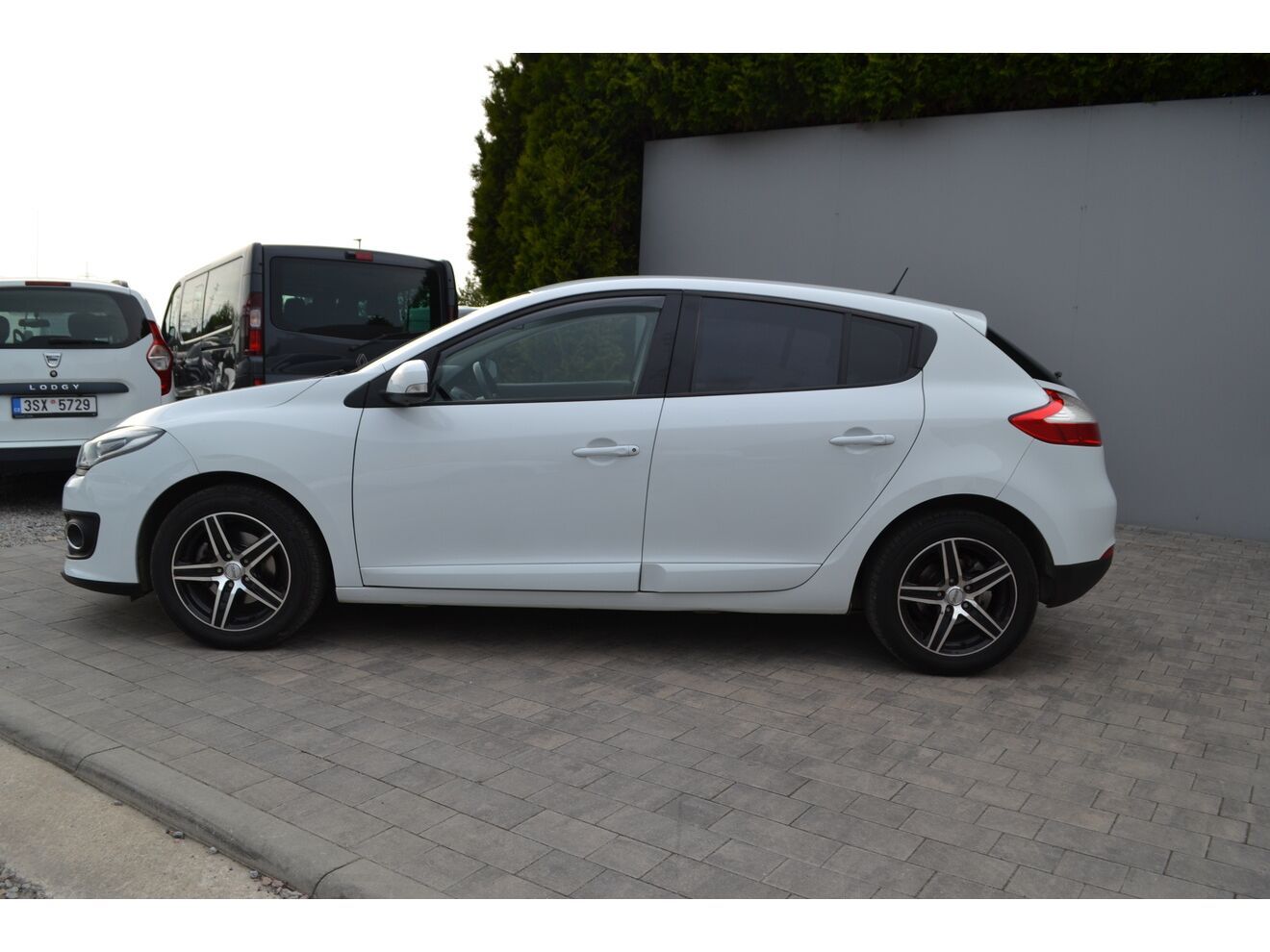 Renault Mégane, 1.6i-16V 81kW LIFE - fotka 2