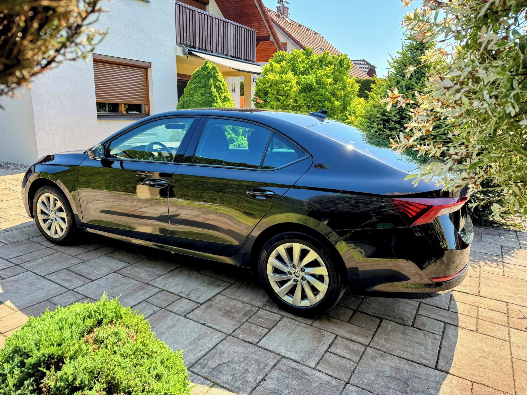 Škoda Octavia, 4 2.0TDI 6/2024 první majitel - fotka 5