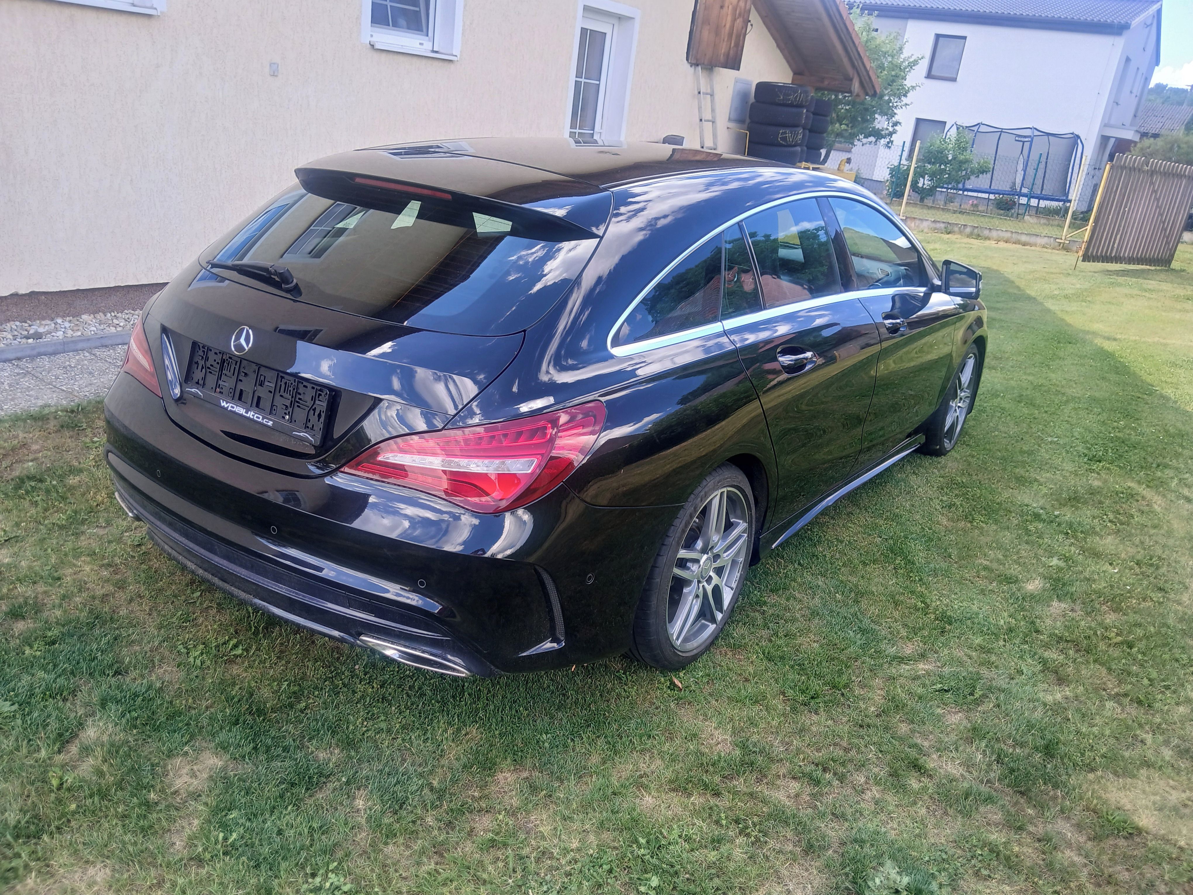 Mercedes-Benz CLA, 180 Shooting Brake AMG - fotka 4