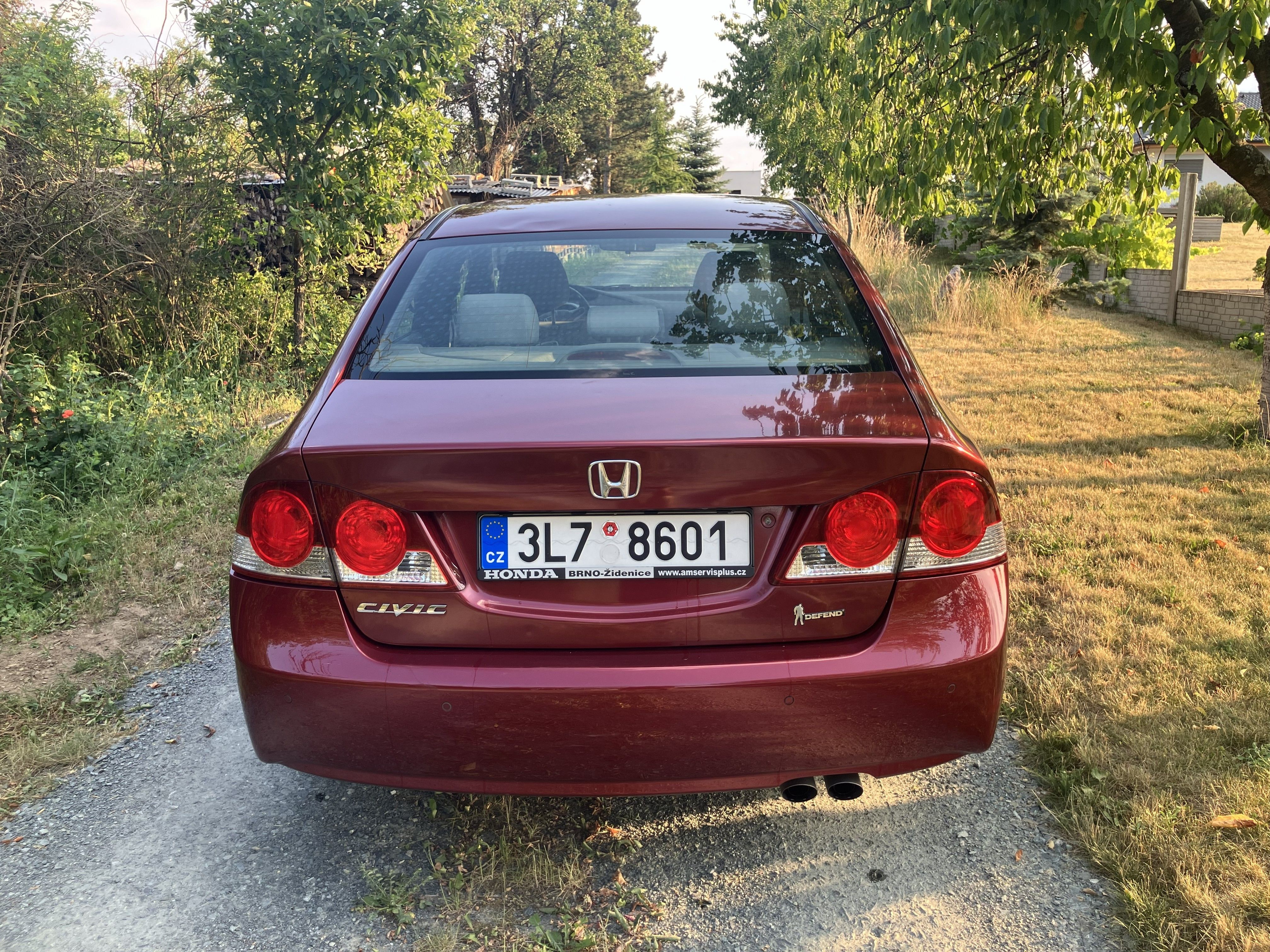 Honda Civic, 4D Sedan 1.8 VTEC Comfort - fotka 4