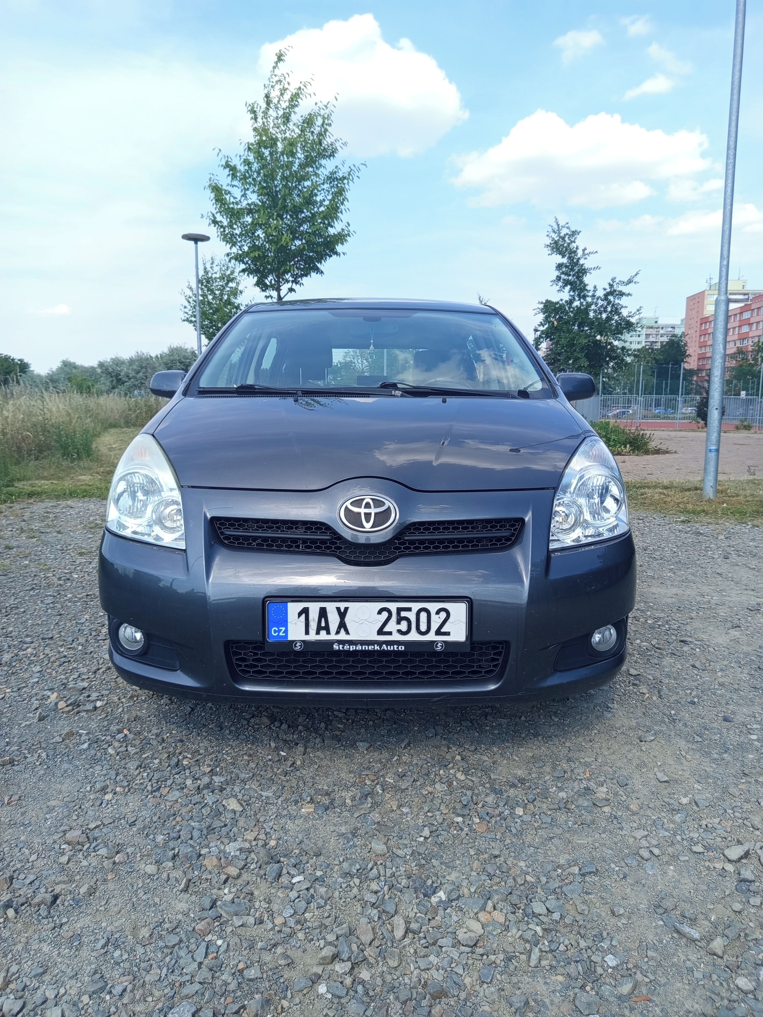 Toyota Corolla Verso, 2.2 d-4d 100kw