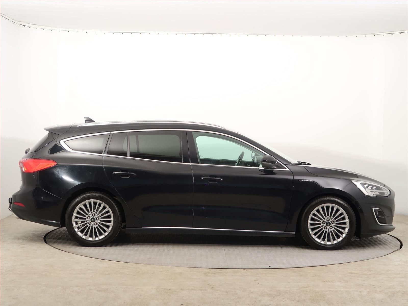 Ford Focus, 2.0 EcoBlue, Vignale, Automat - fotka 6