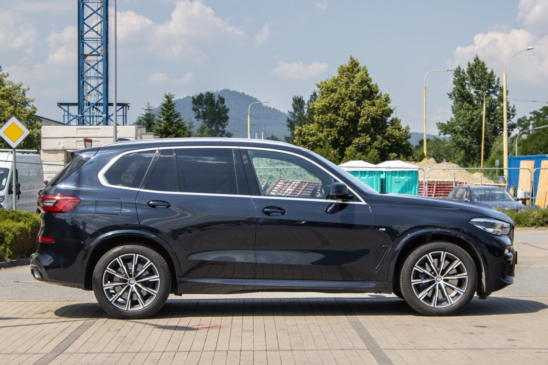 BMW X5 - fotka 4