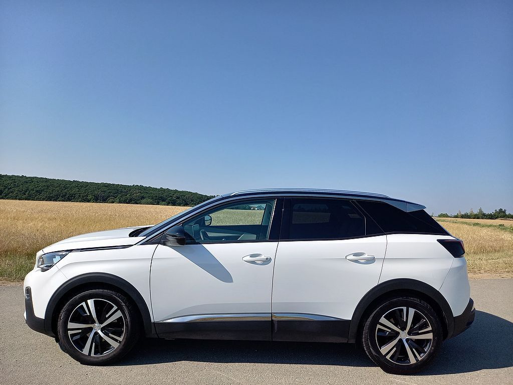 Peugeot 3008, 1,5 Blue HDi 96kW Allure CZ - fotka 5